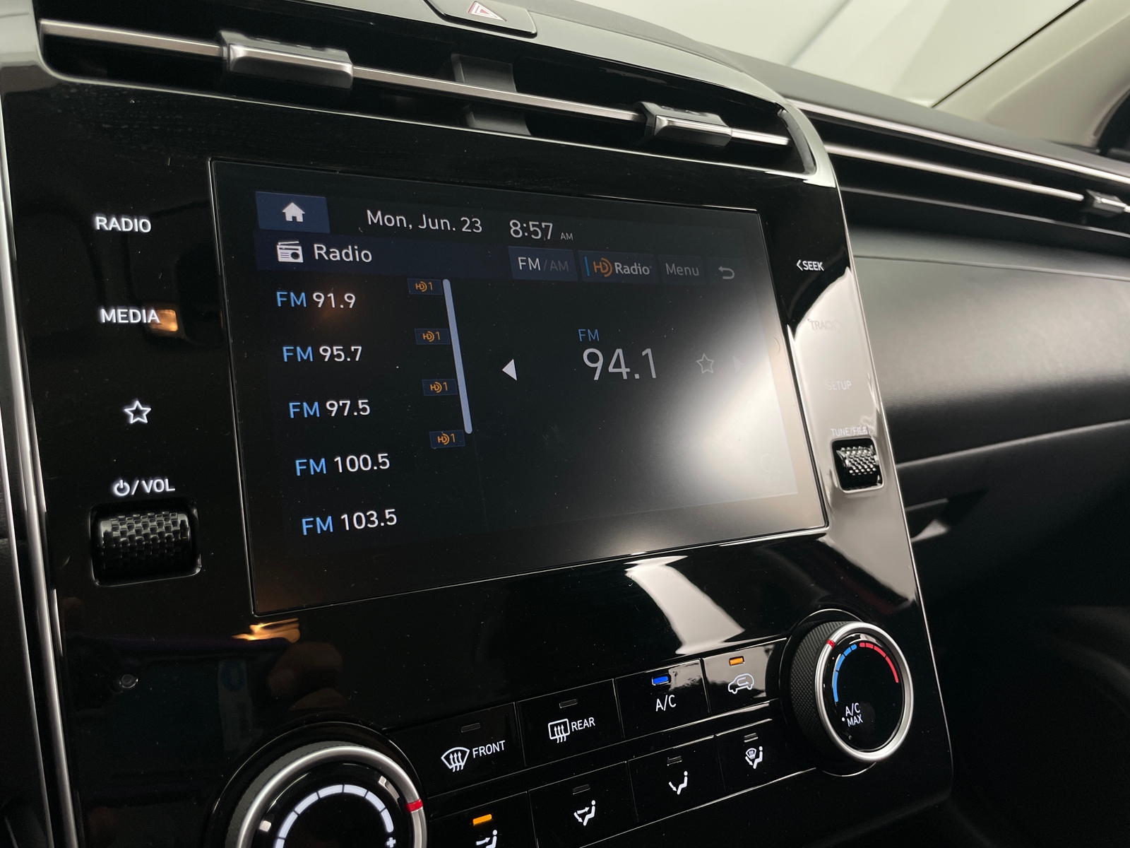 Thumbnail: 2024 Hyundai Tucson - 4