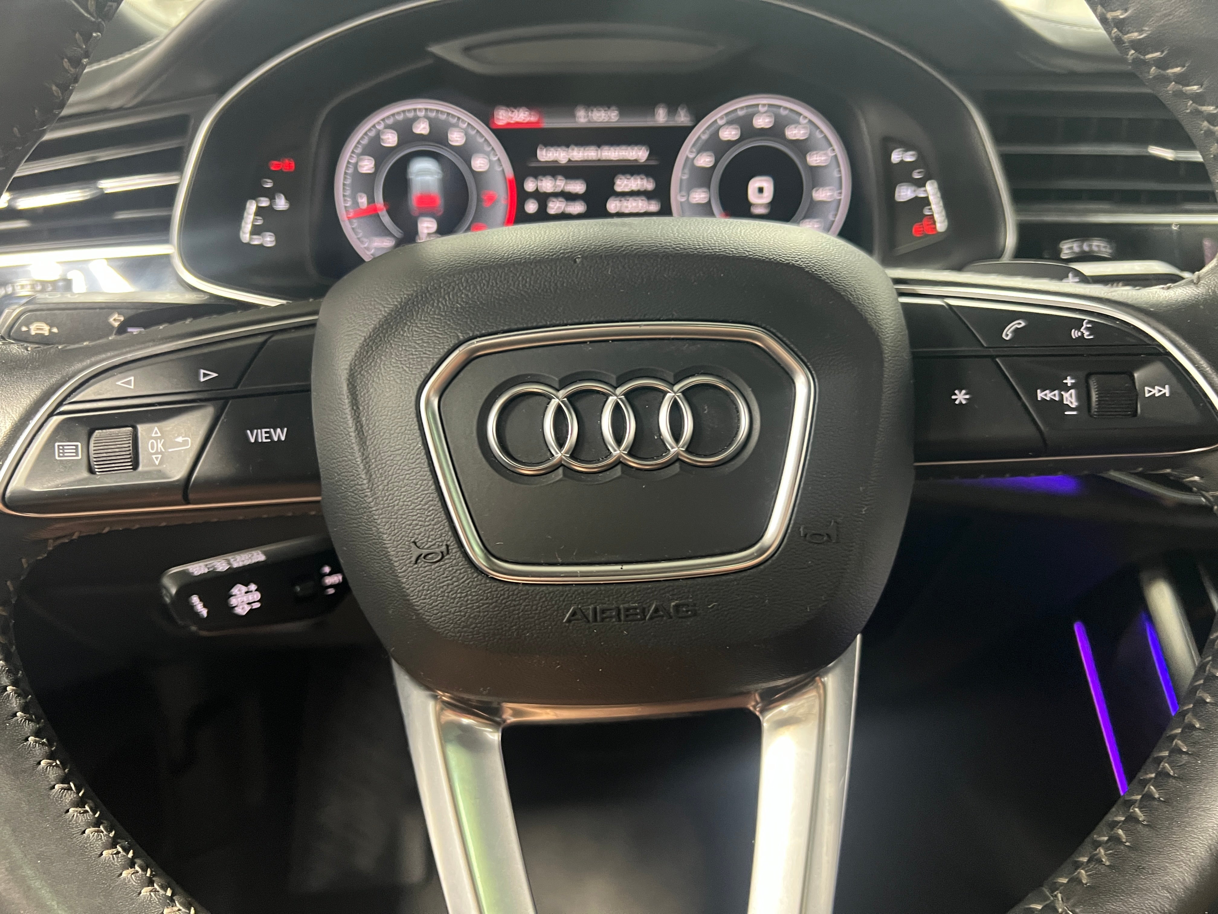 Thumbnail: 2019 Audi Q8 - 4