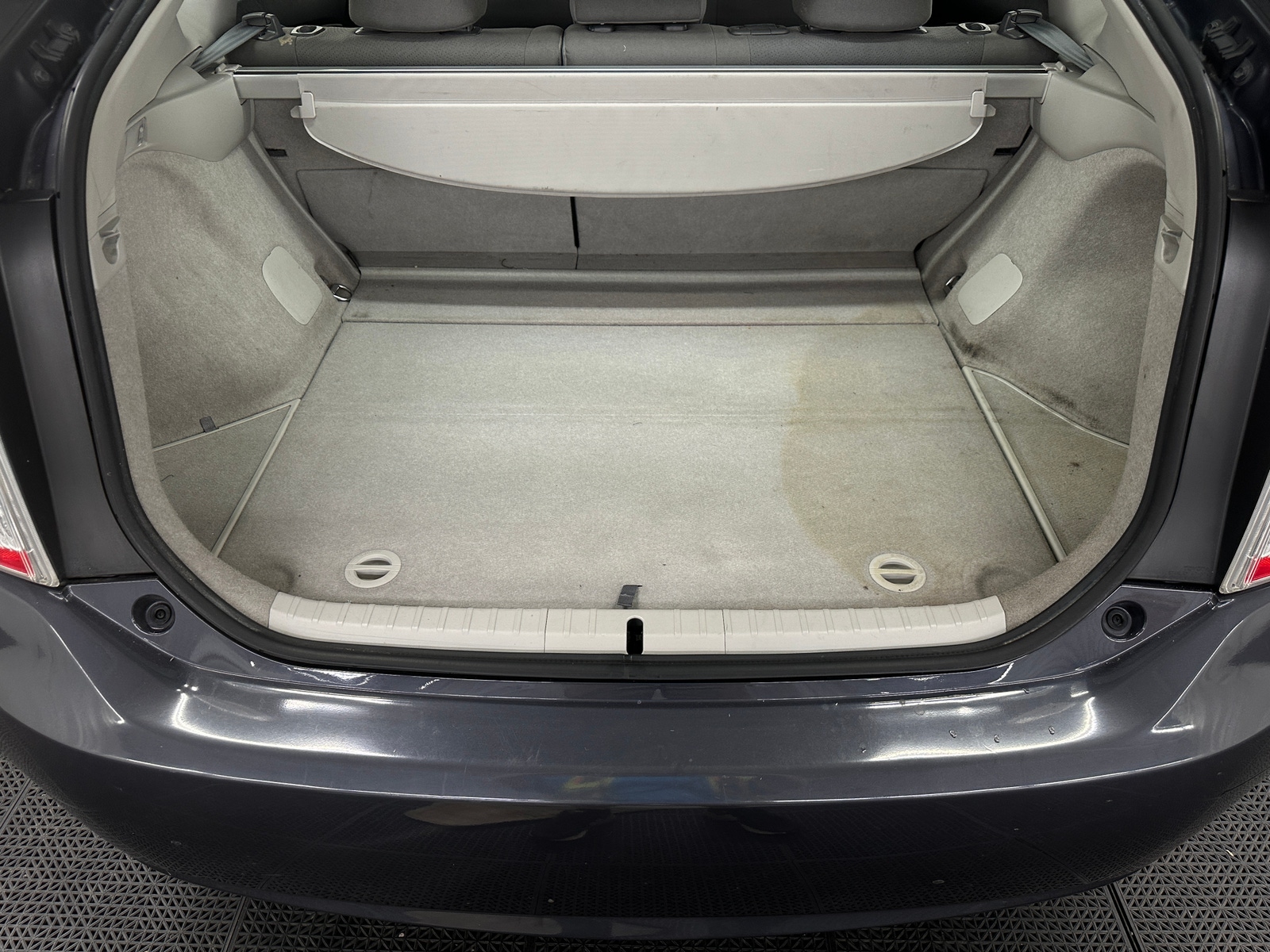 Thumbnail: 2015 Toyota Prius - 7