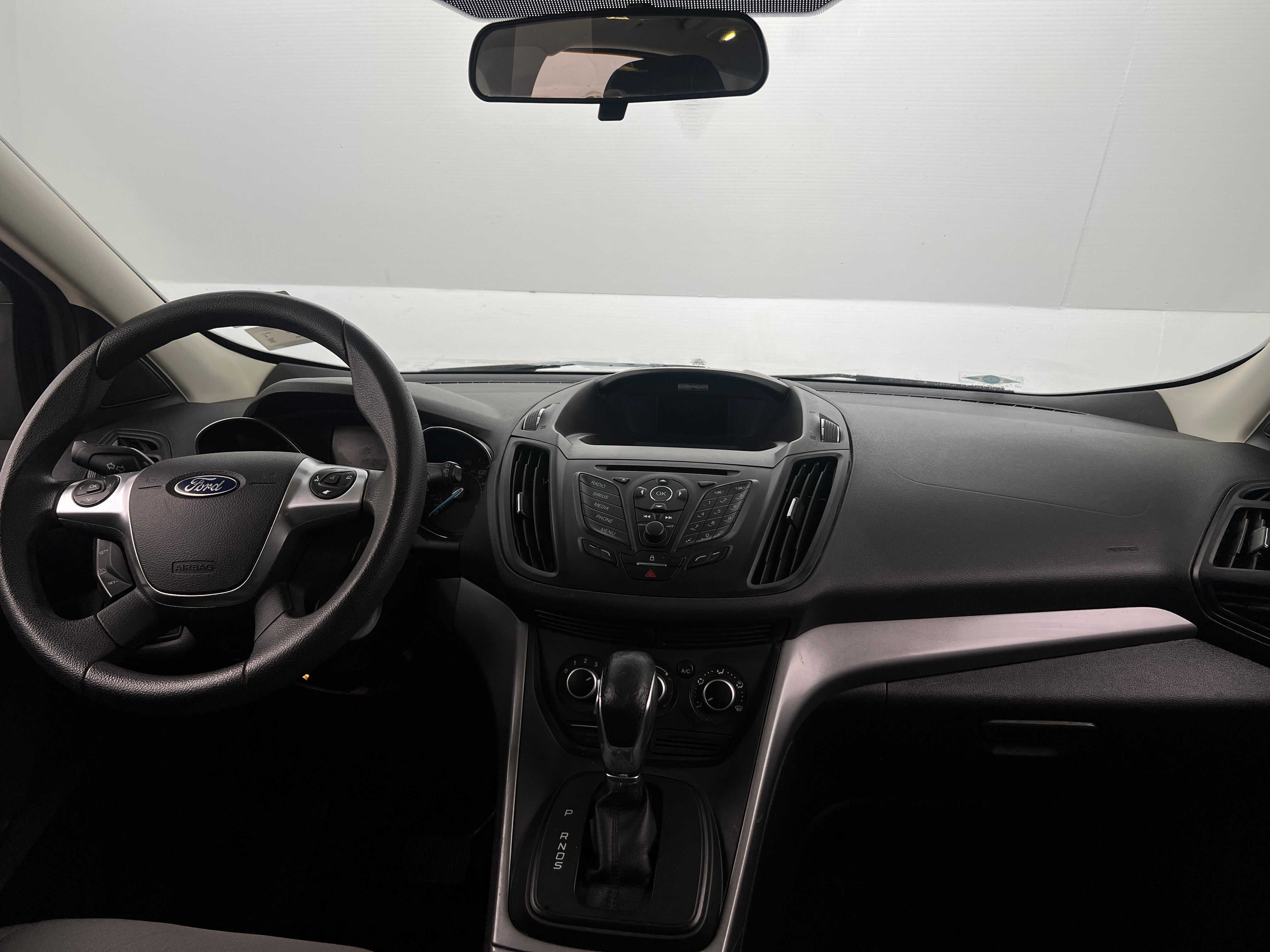 Thumbnail: 2015 Ford Escape - 3