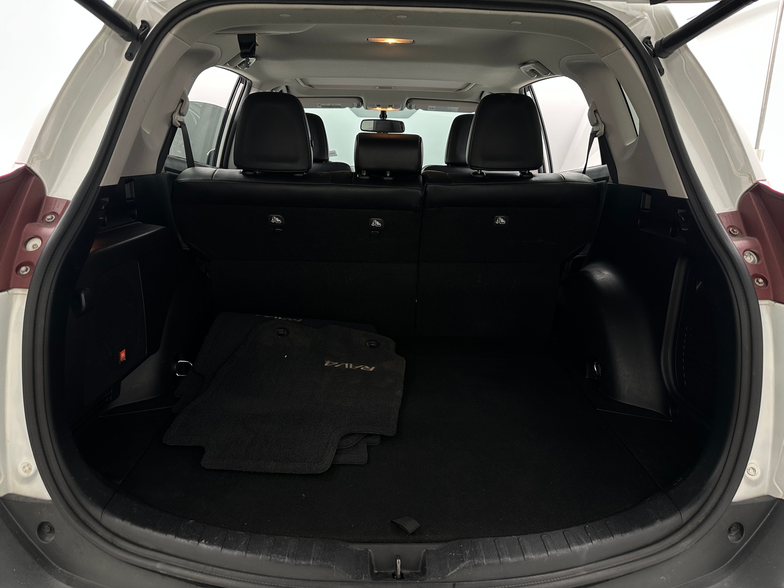 Thumbnail: 2014 Toyota RAV4 - 6