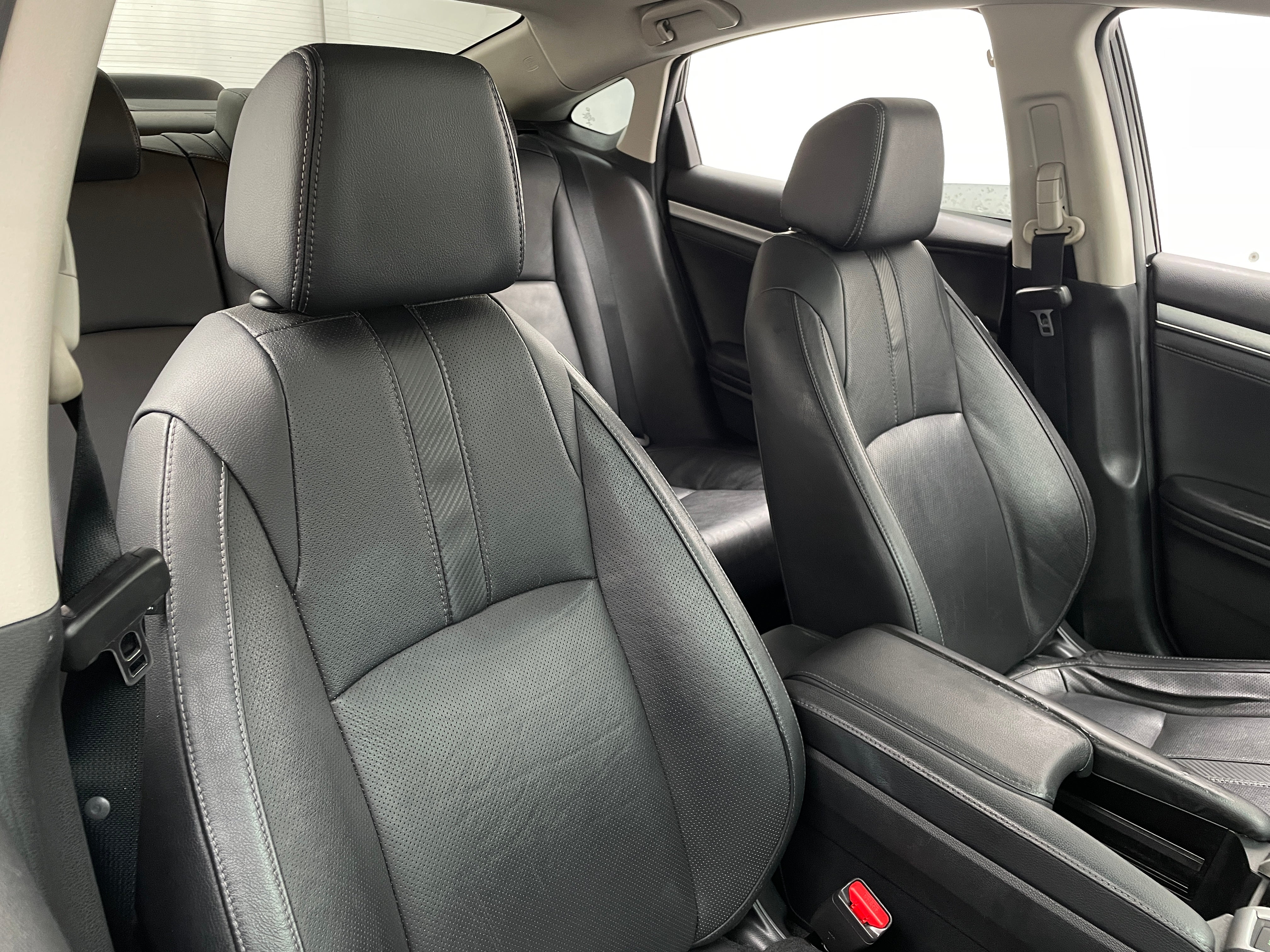Thumbnail: 2016 Honda Civic - 2