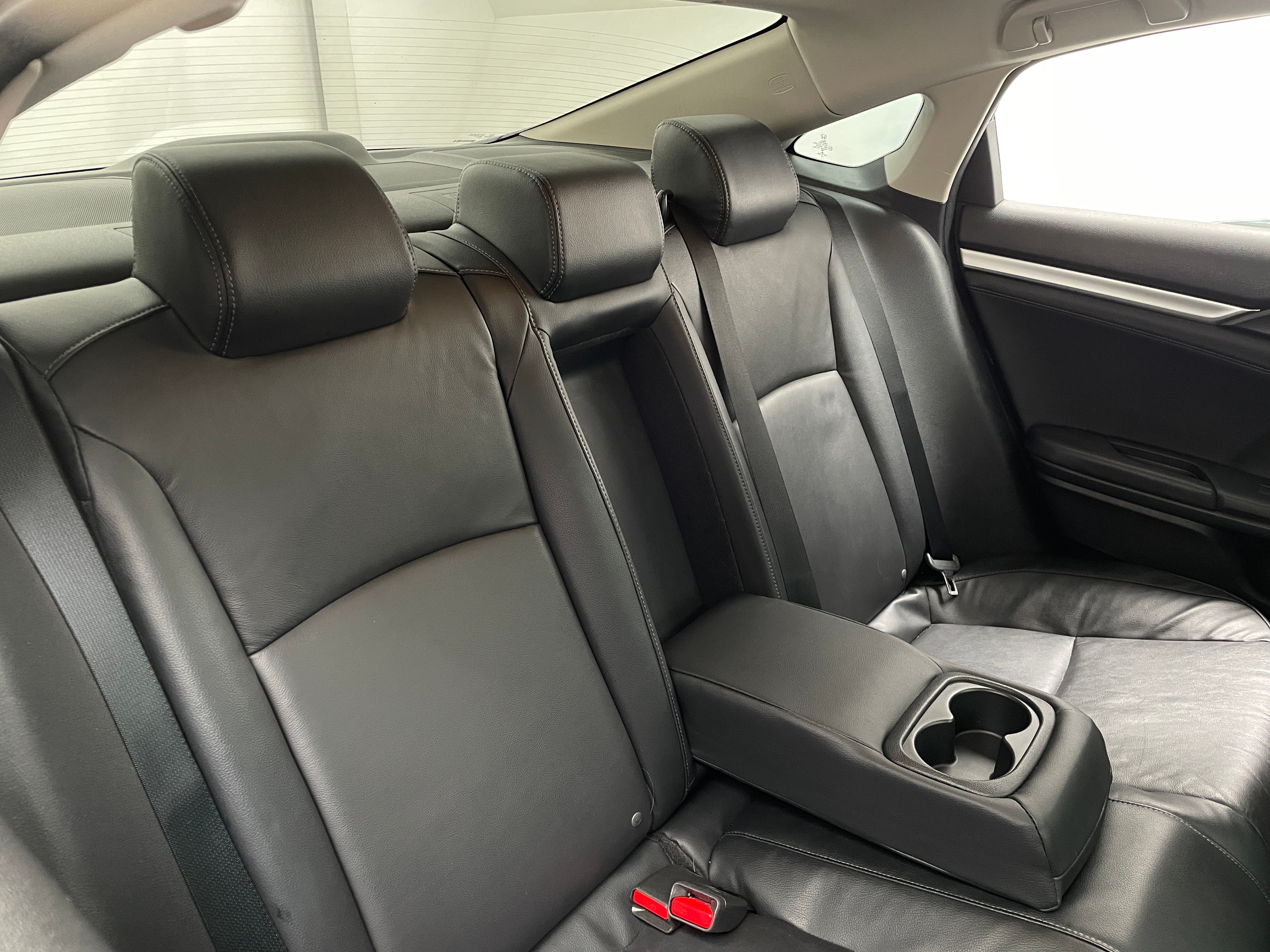 Thumbnail: 2016 Honda Civic - 6