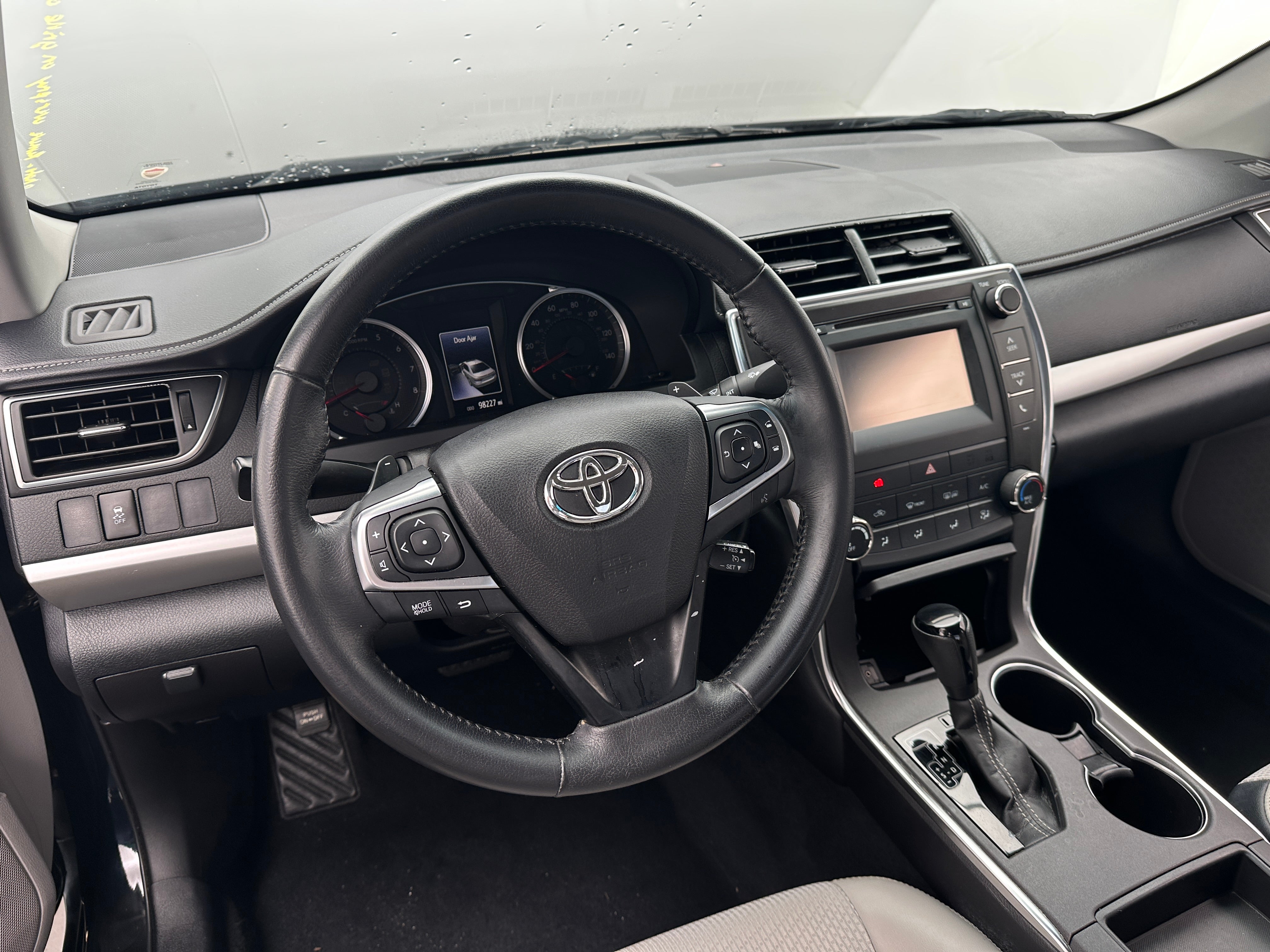 Thumbnail: 2016 Toyota Camry - 5
