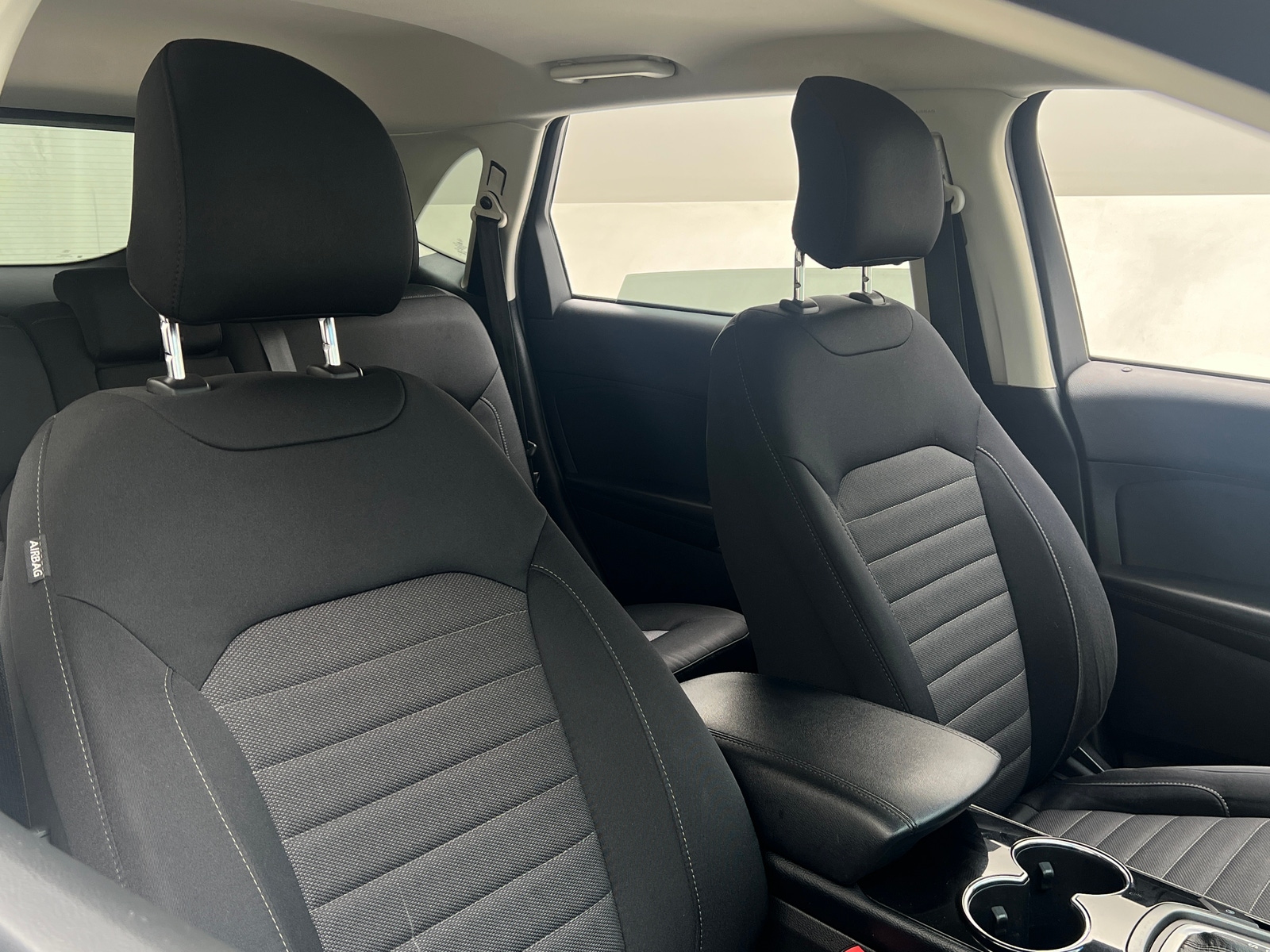 Thumbnail: 2017 Ford Edge - 2
