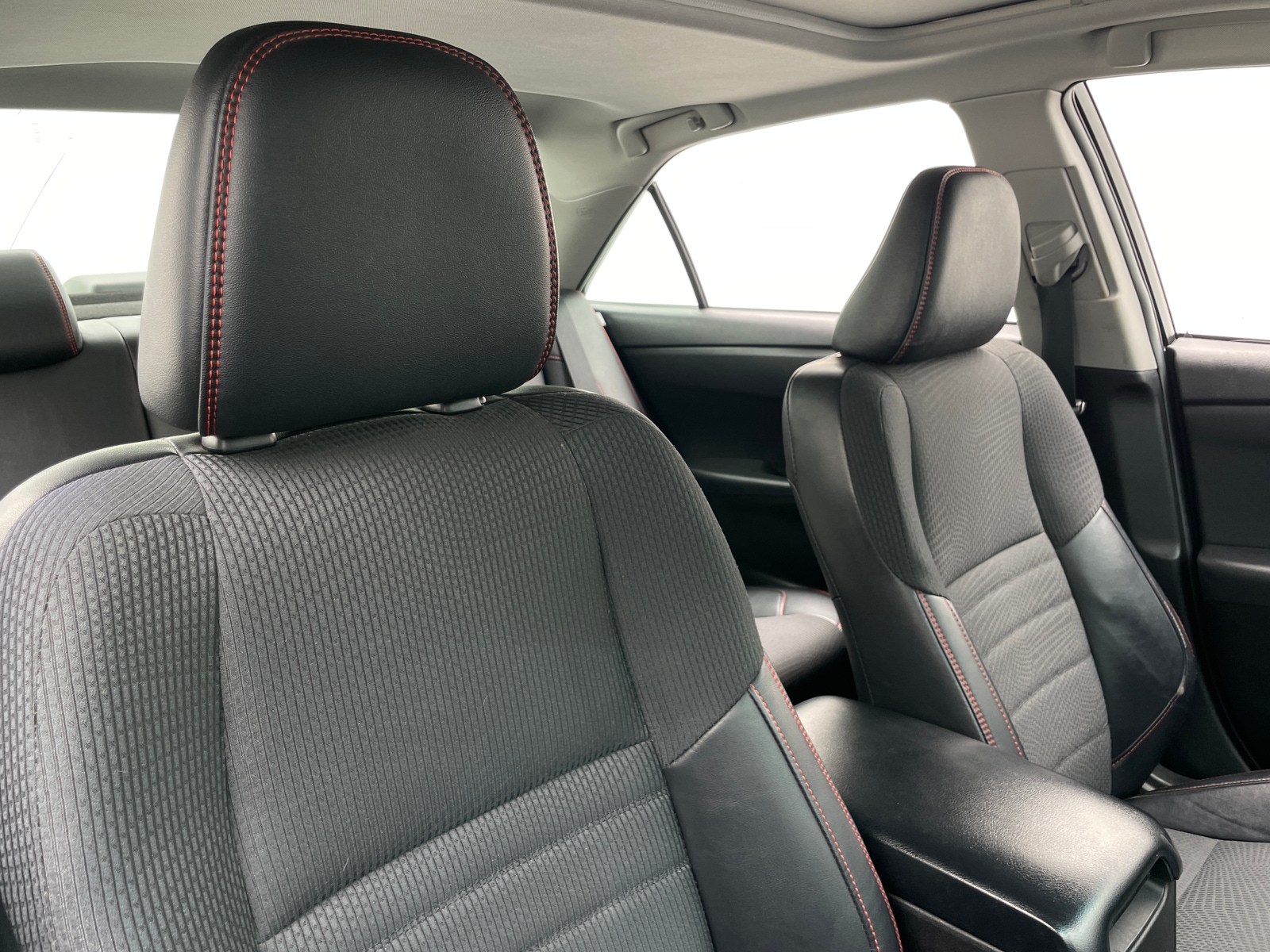 Thumbnail: 2016 Toyota Camry - 2