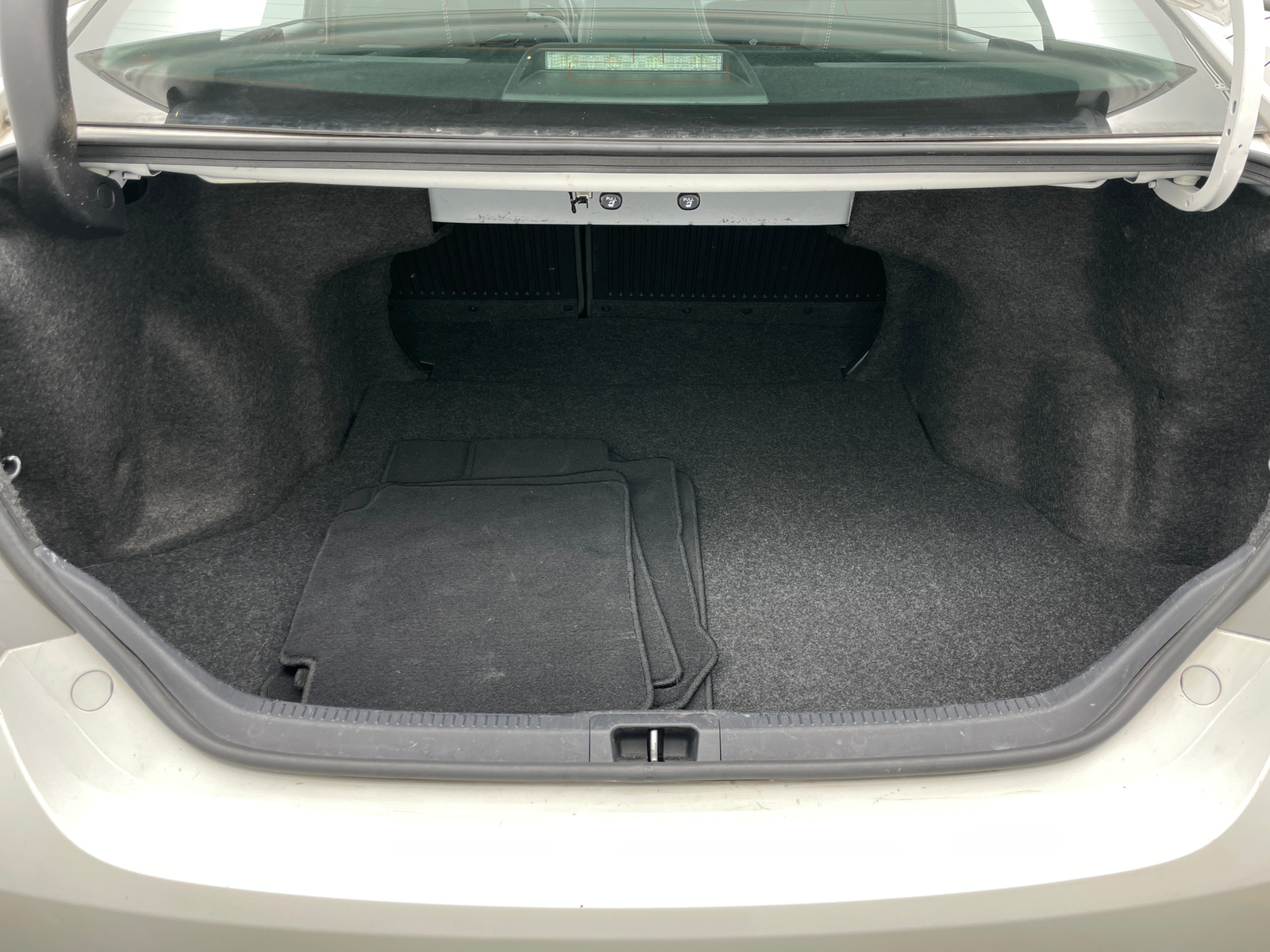 Thumbnail: 2016 Toyota Camry - 7
