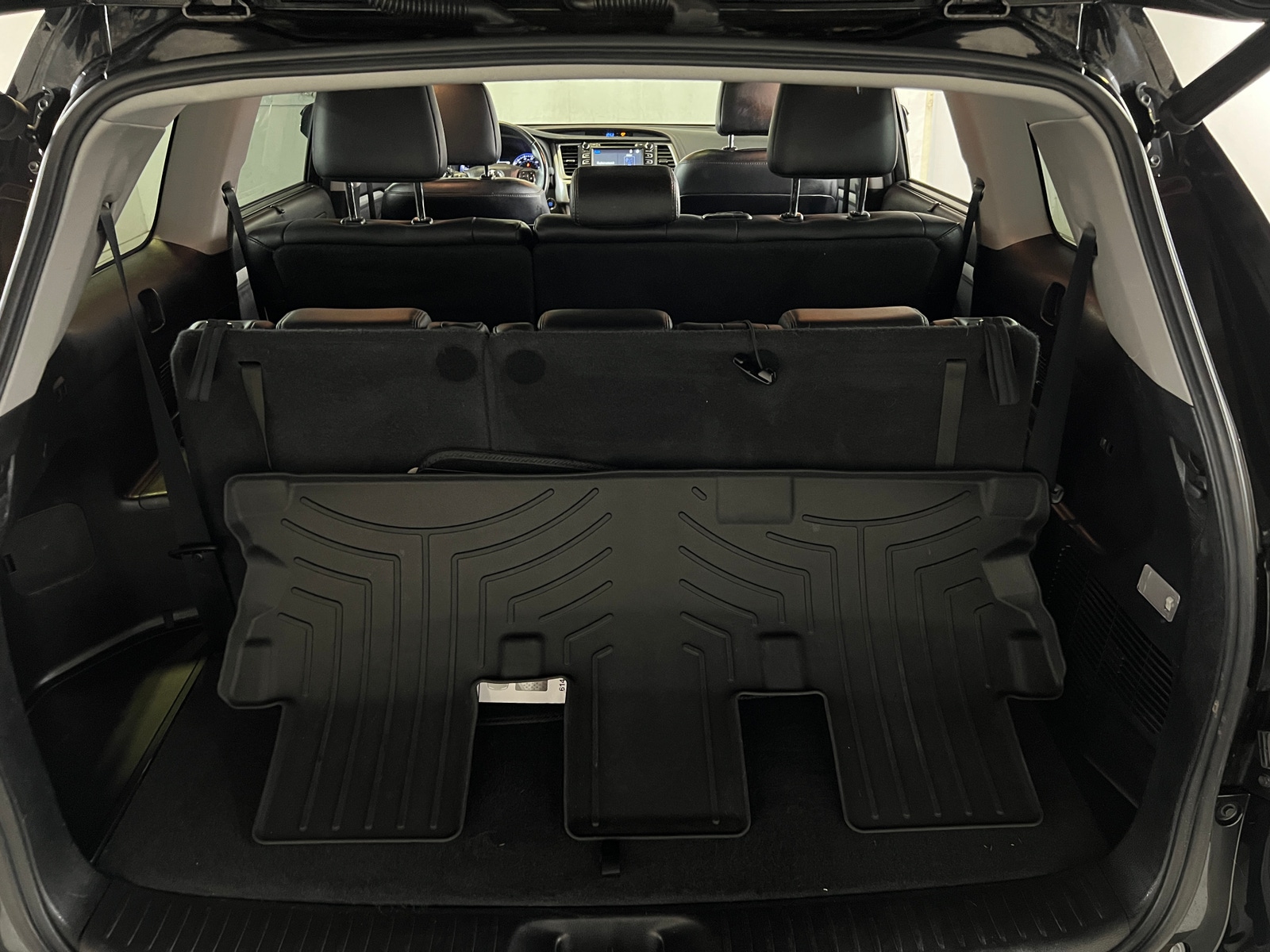 Thumbnail: 2017 Toyota Highlander - 6