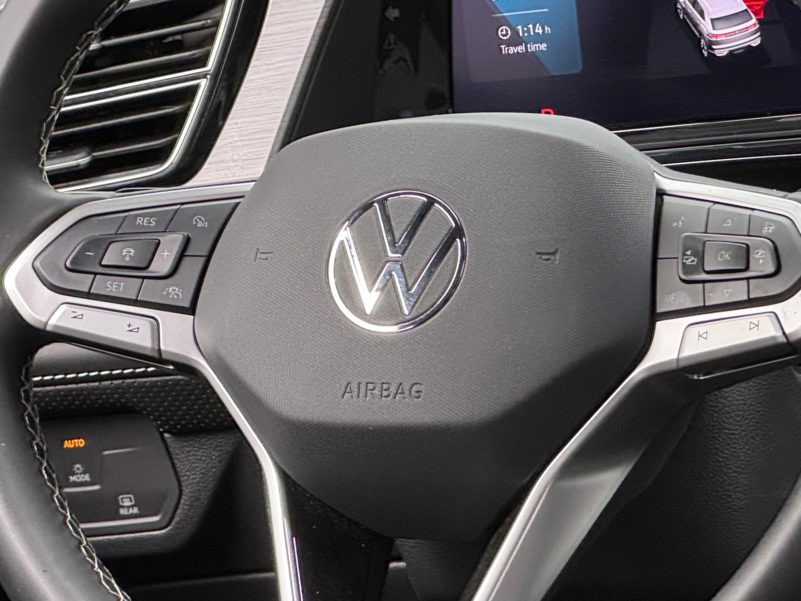 Thumbnail: 2024 Volkswagen Atlas - 4