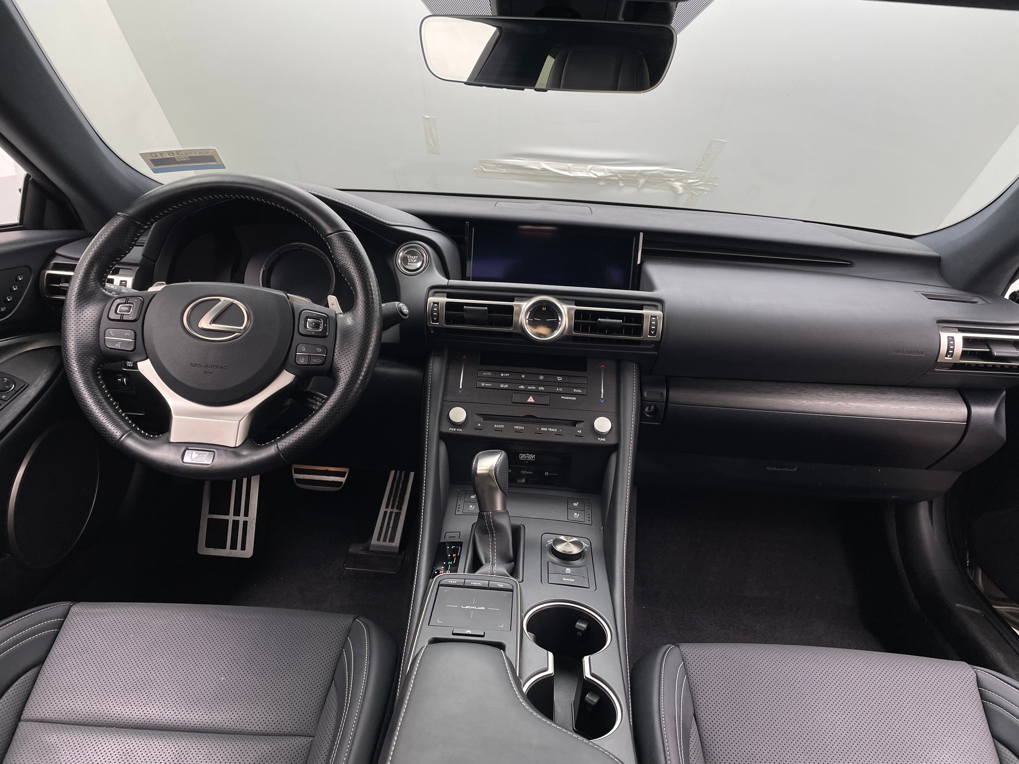Thumbnail: 2020 Lexus RC - 3
