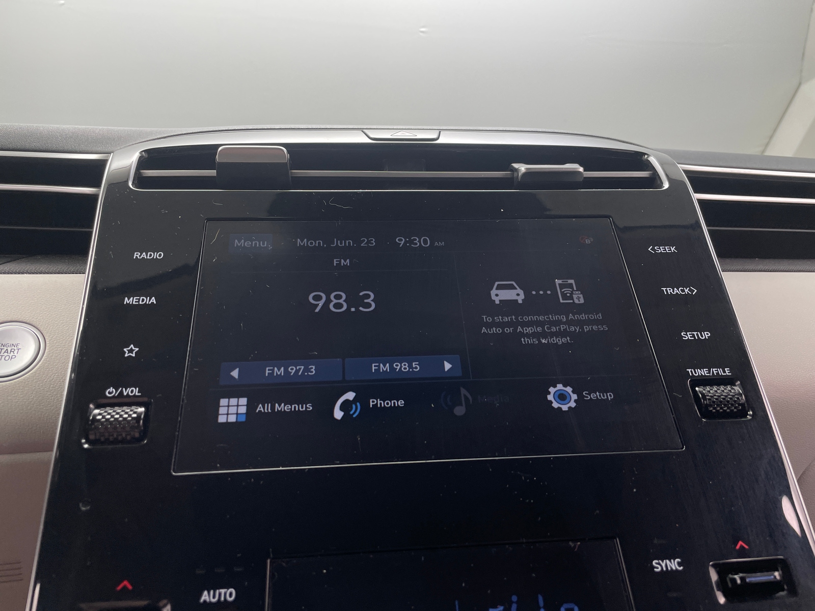 Thumbnail: 2022 Hyundai Tucson - 4