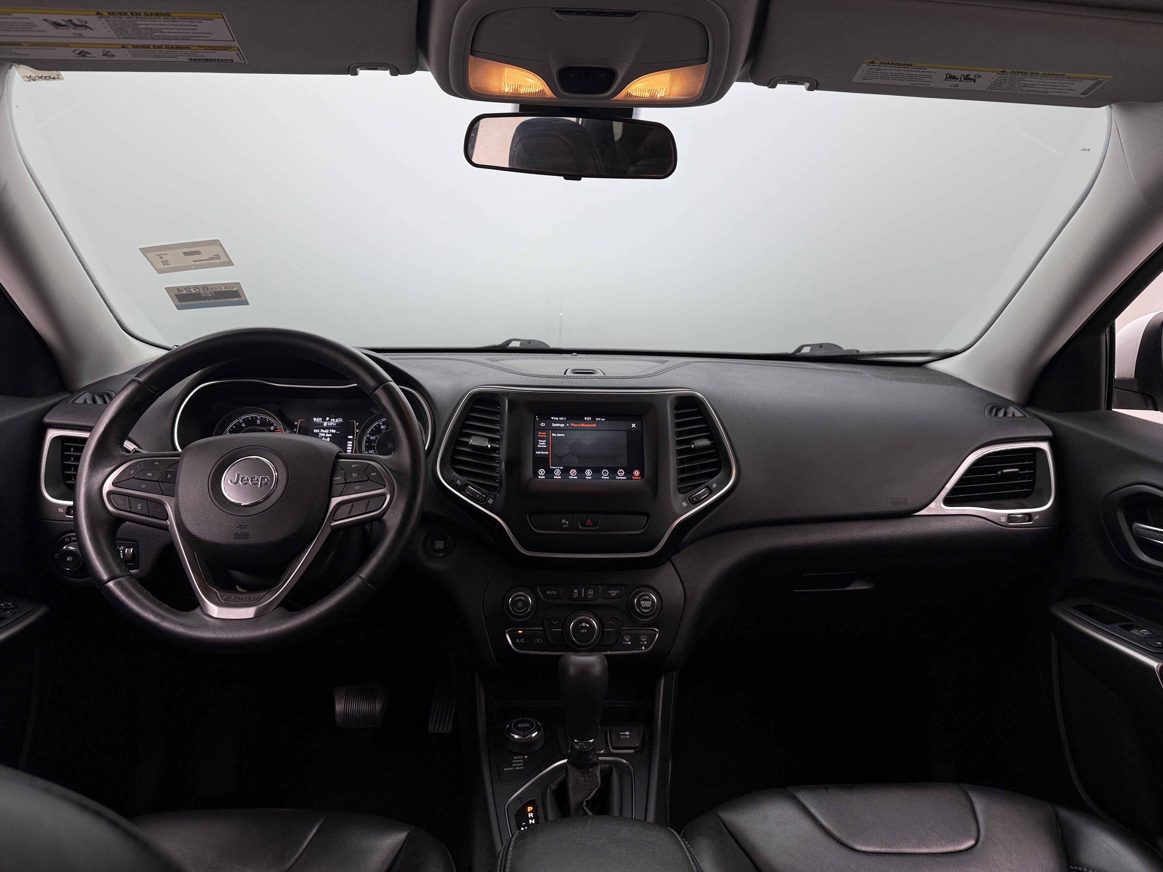 Thumbnail: 2019 Jeep Cherokee - 3