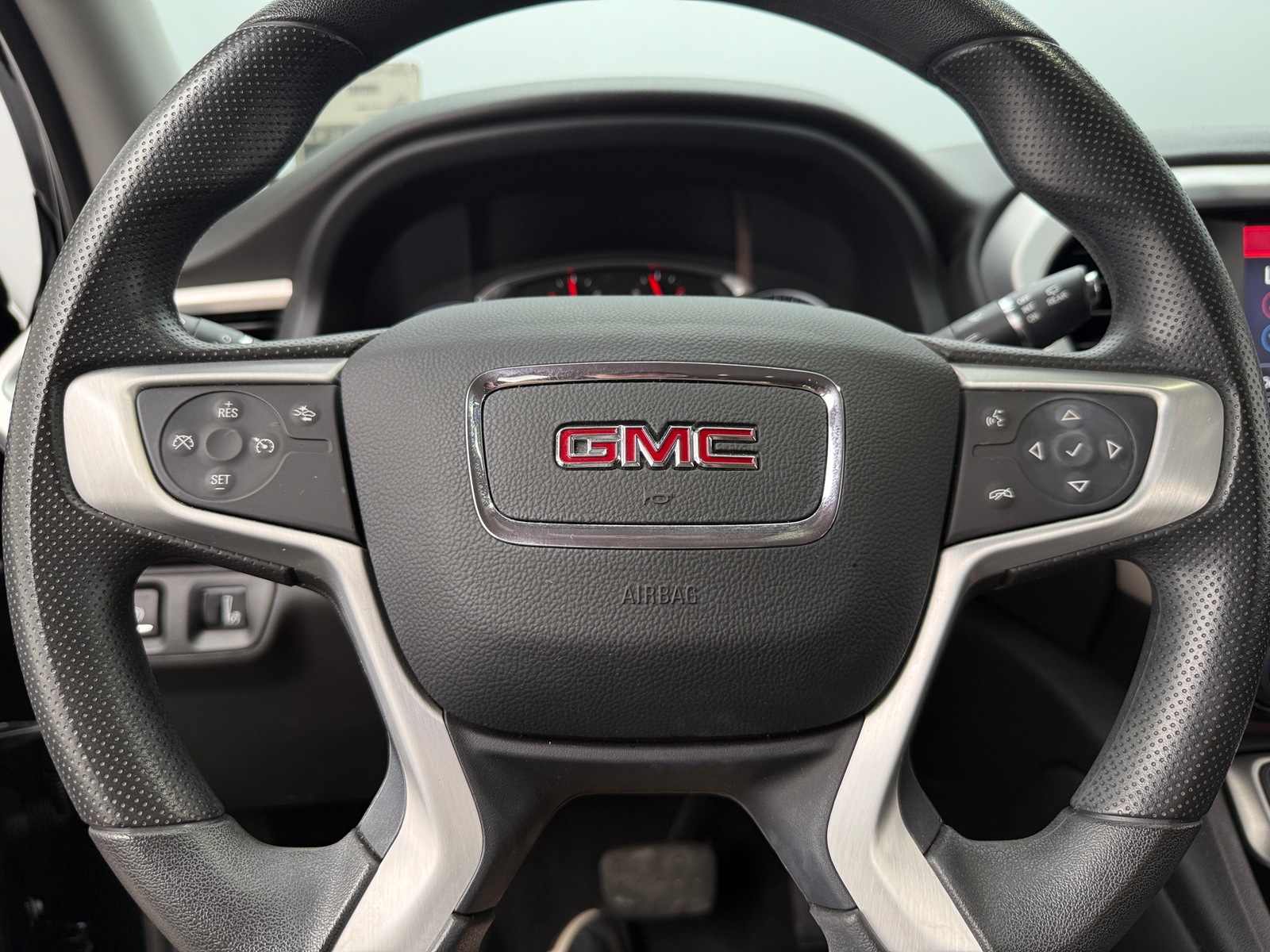 Thumbnail: 2023 GMC Acadia - 5