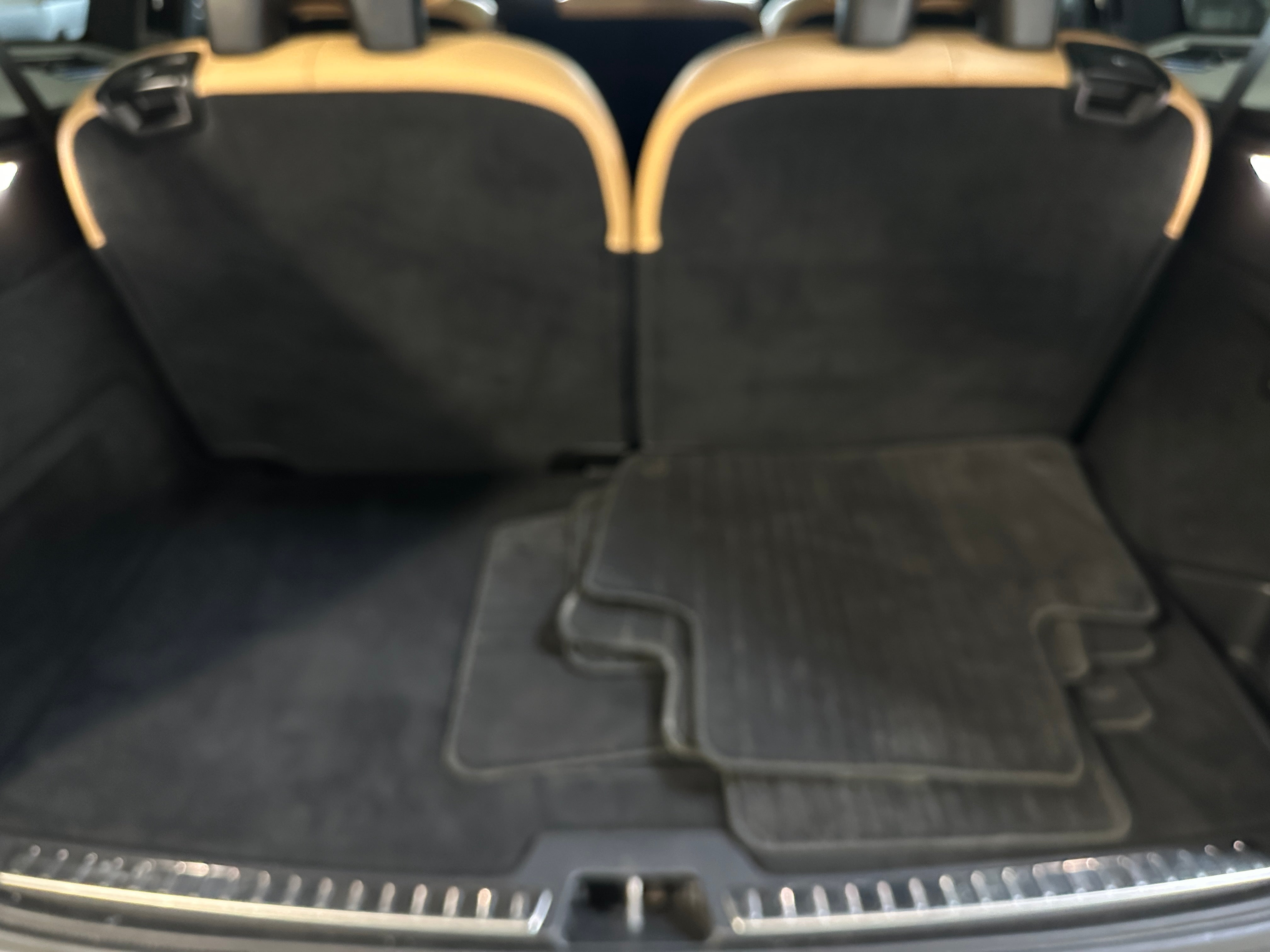 Thumbnail: 2019 Volvo XC90 - 6