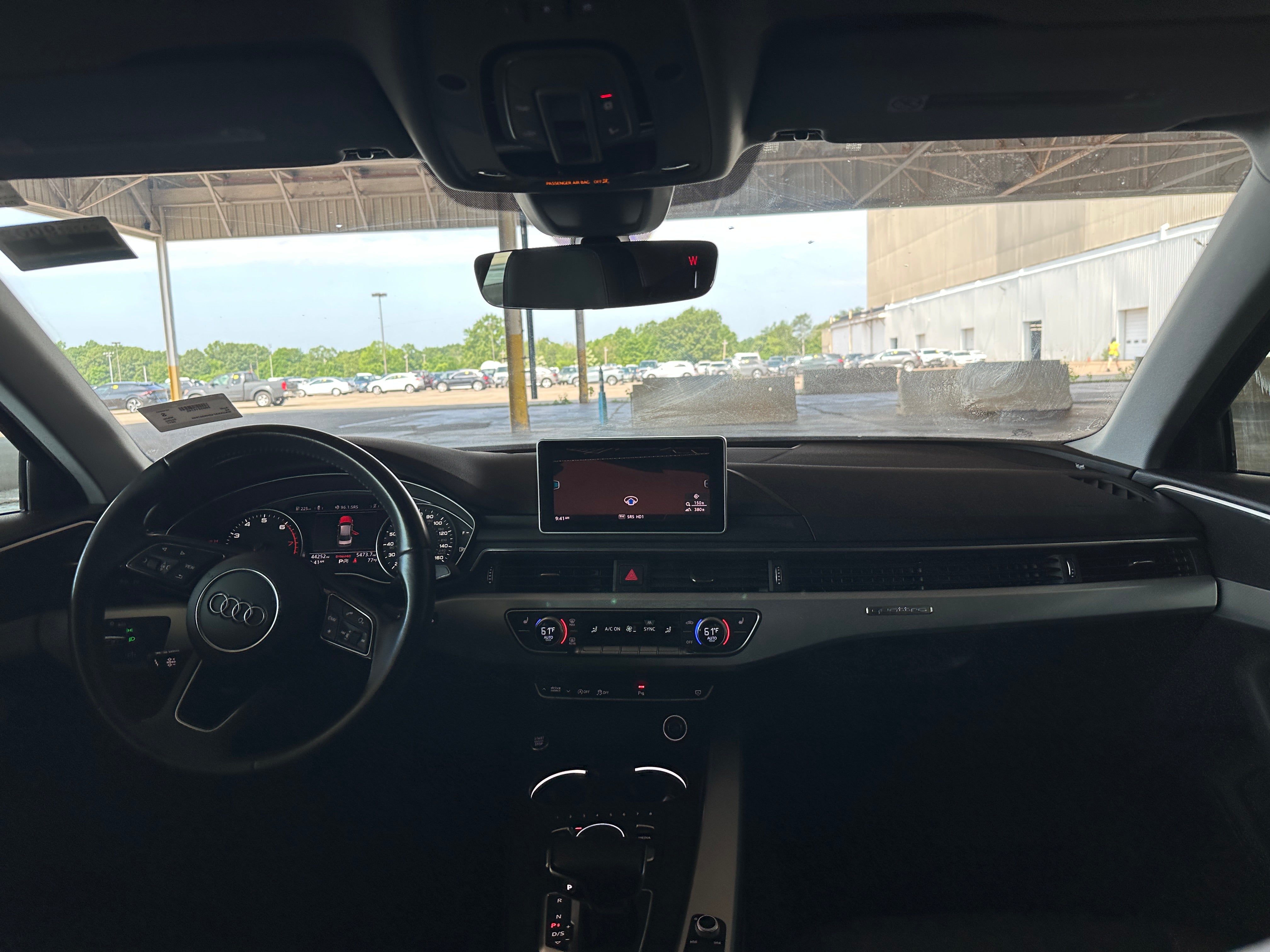 Thumbnail: 2017 Audi A4 - 2