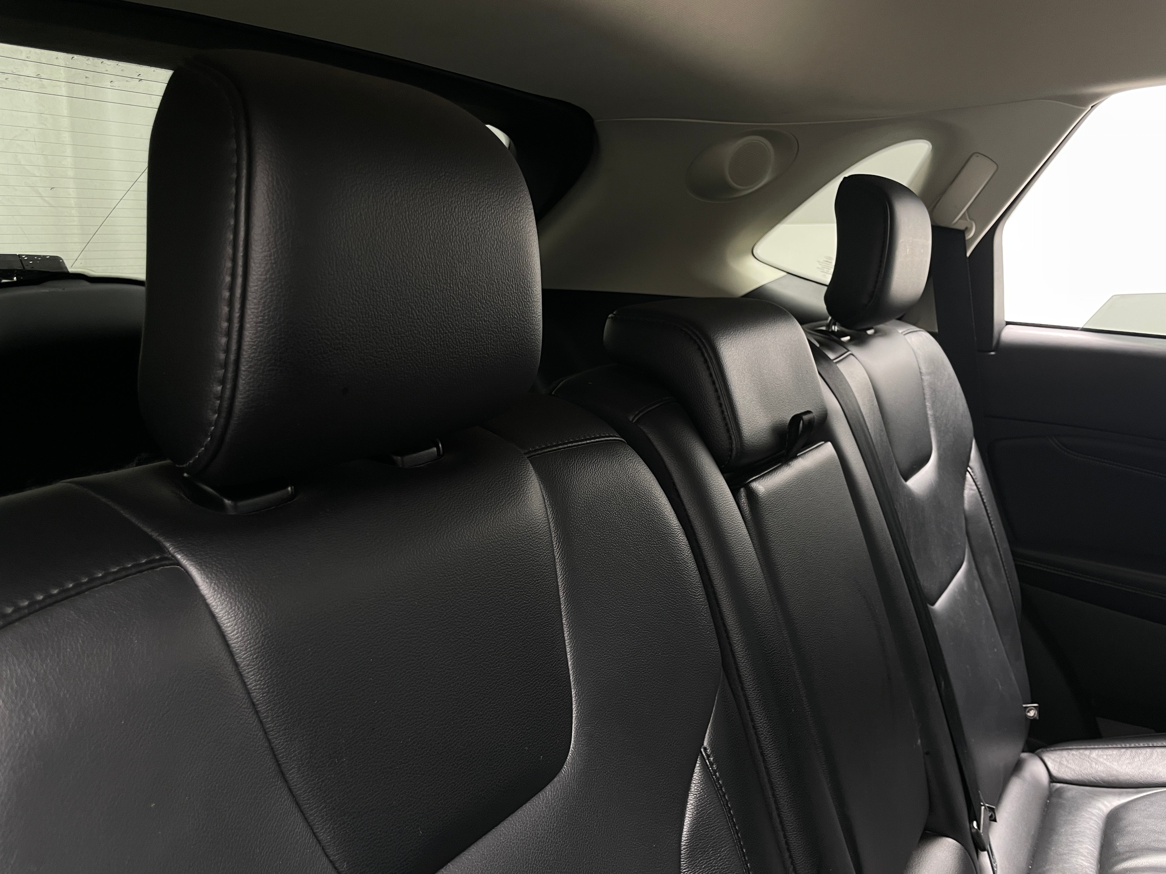 Thumbnail: 2019 Ford Edge - 5