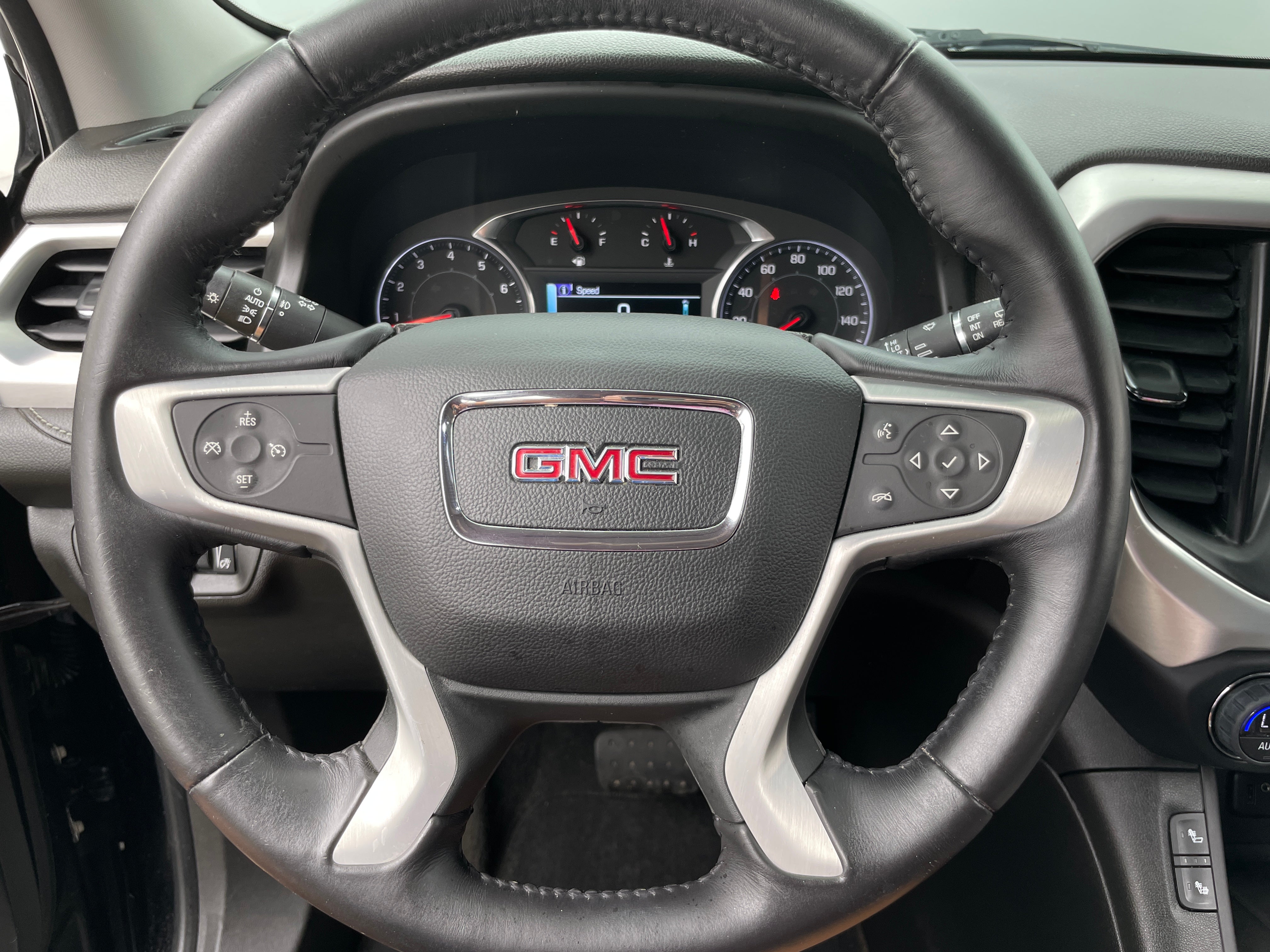 Thumbnail: 2017 GMC Acadia - 5