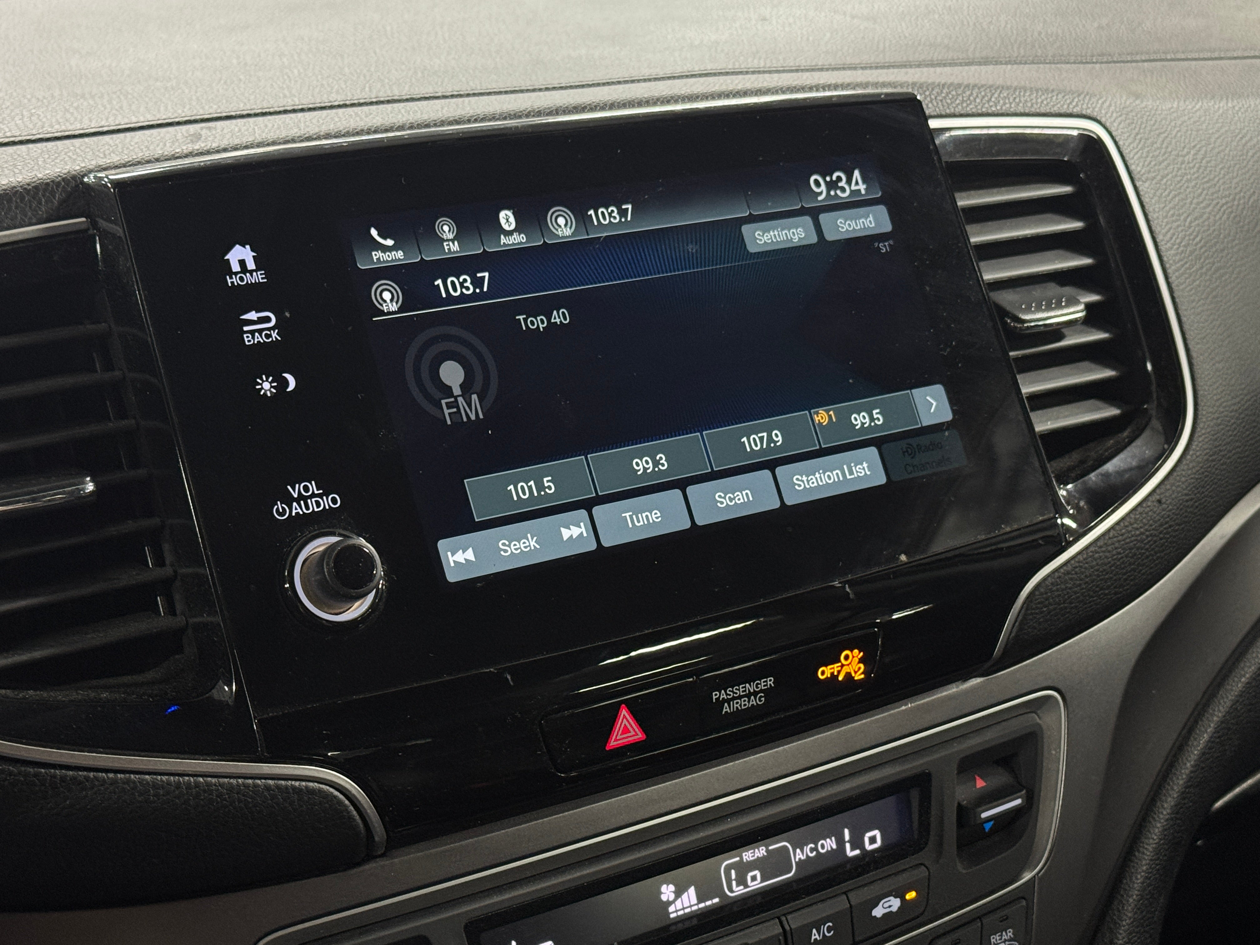Thumbnail: 2019 Honda Pilot - 3