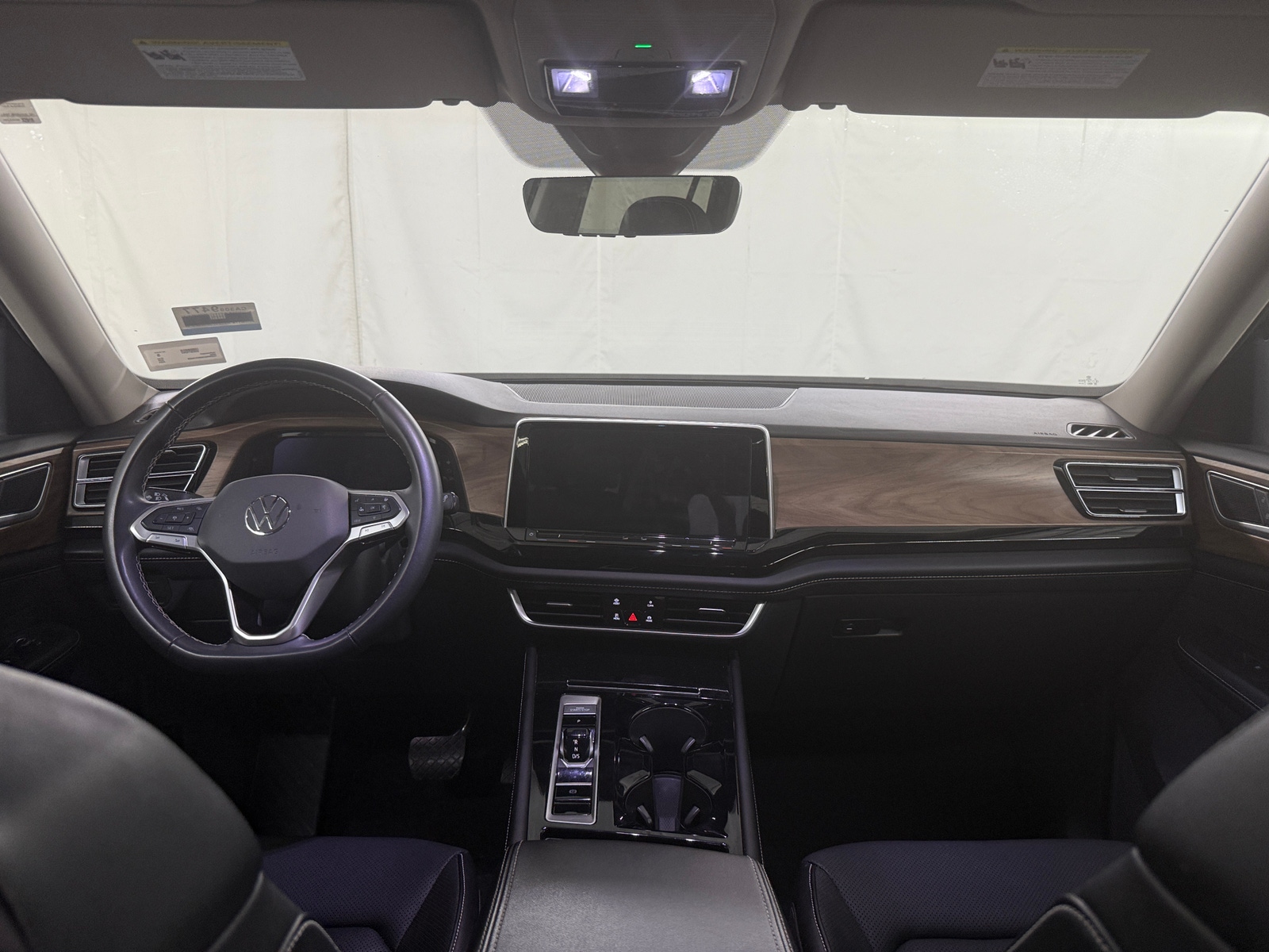 Thumbnail: 2024 Volkswagen Atlas - 2