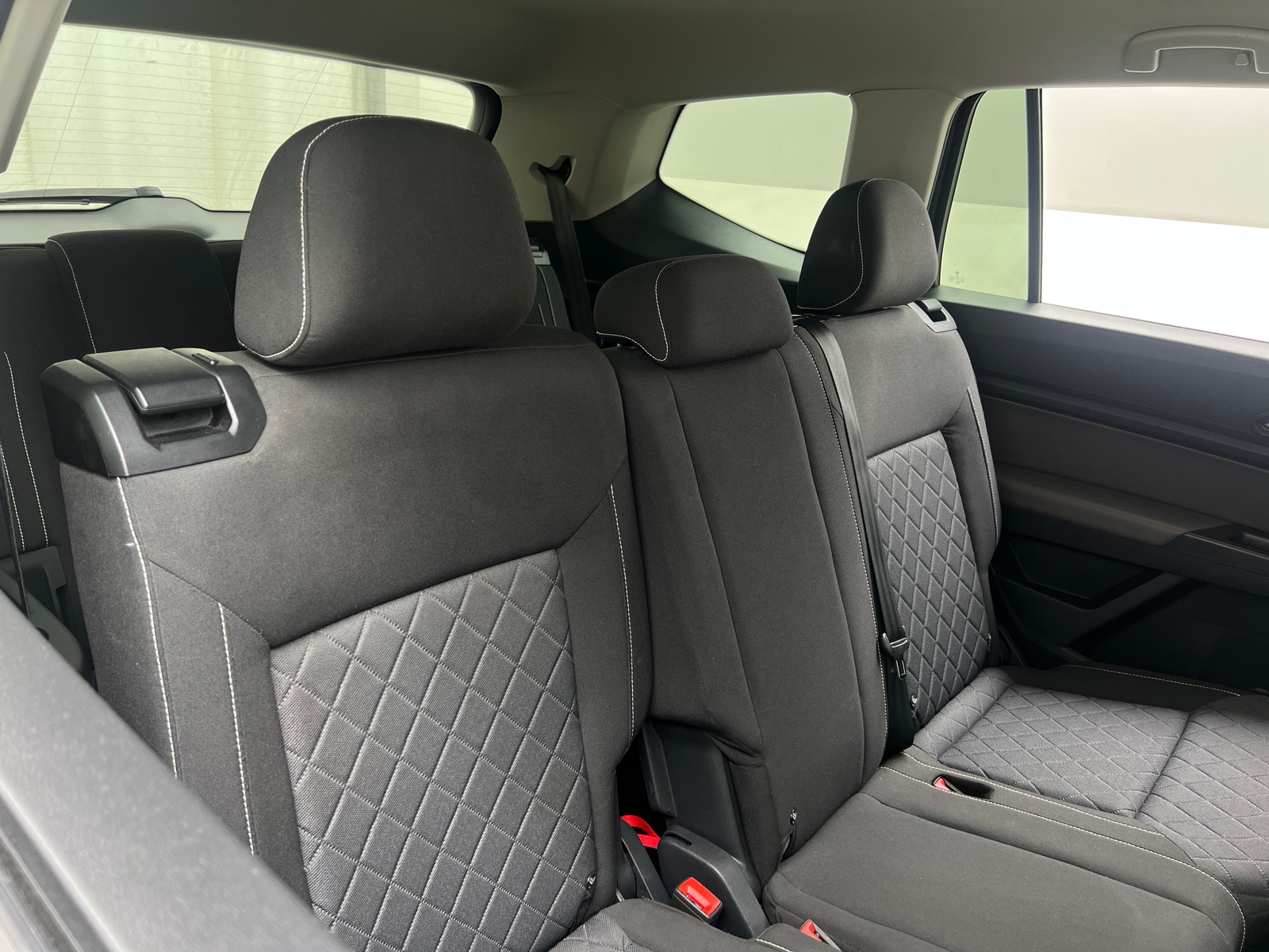 Thumbnail: 2021 Volkswagen Atlas - 6