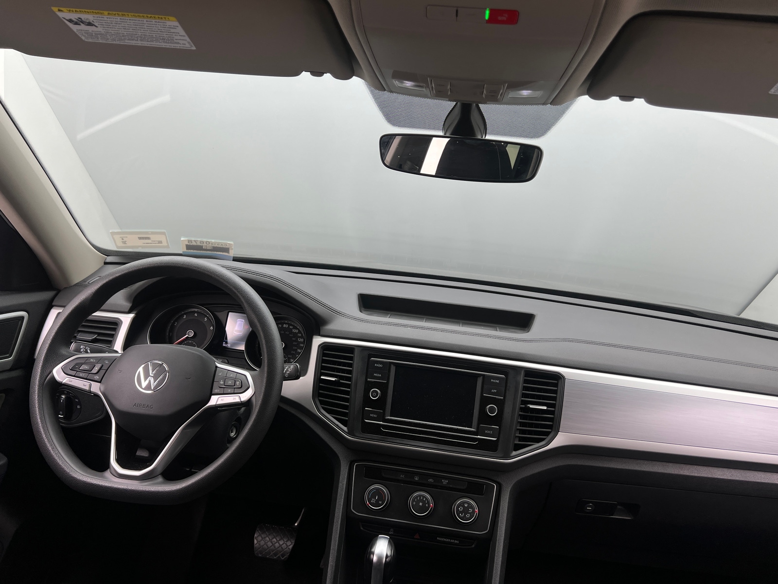 Thumbnail: 2021 Volkswagen Atlas - 3