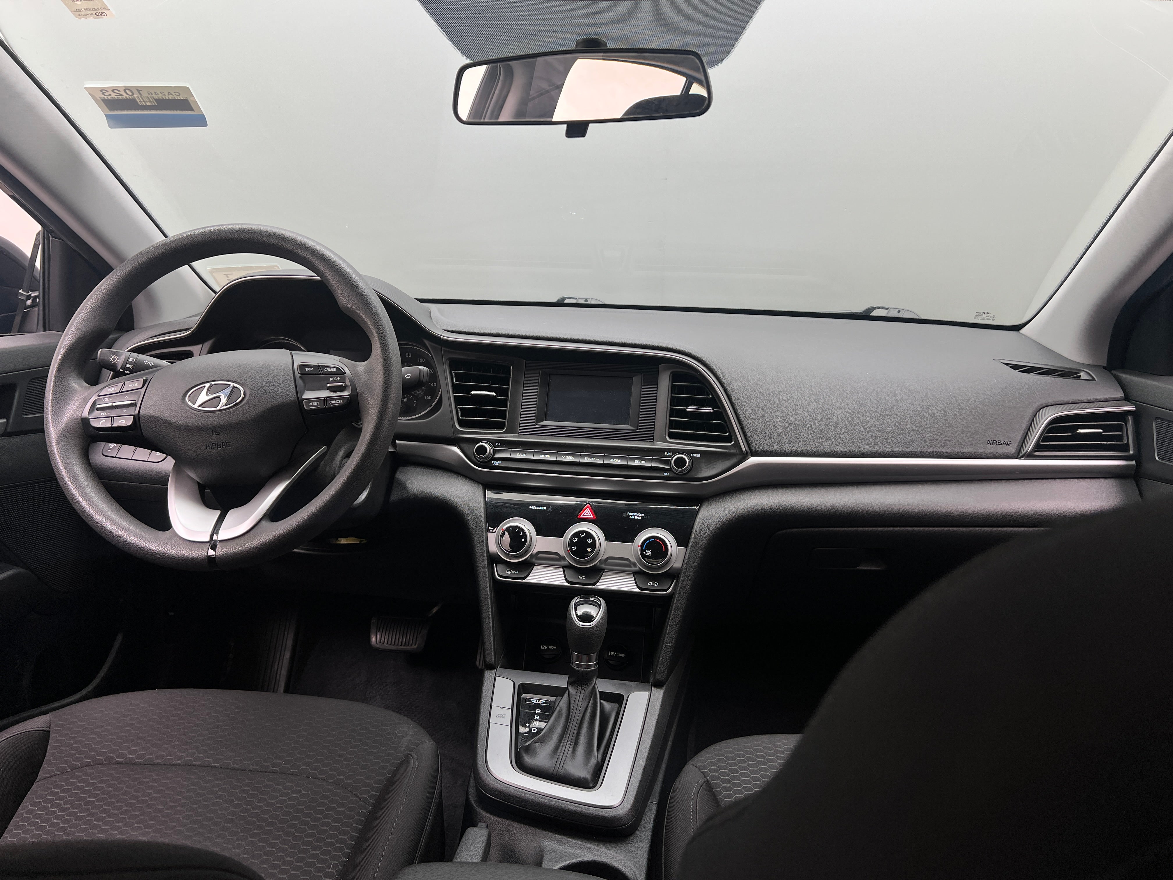 Thumbnail: 2019 Hyundai Elantra - 3
