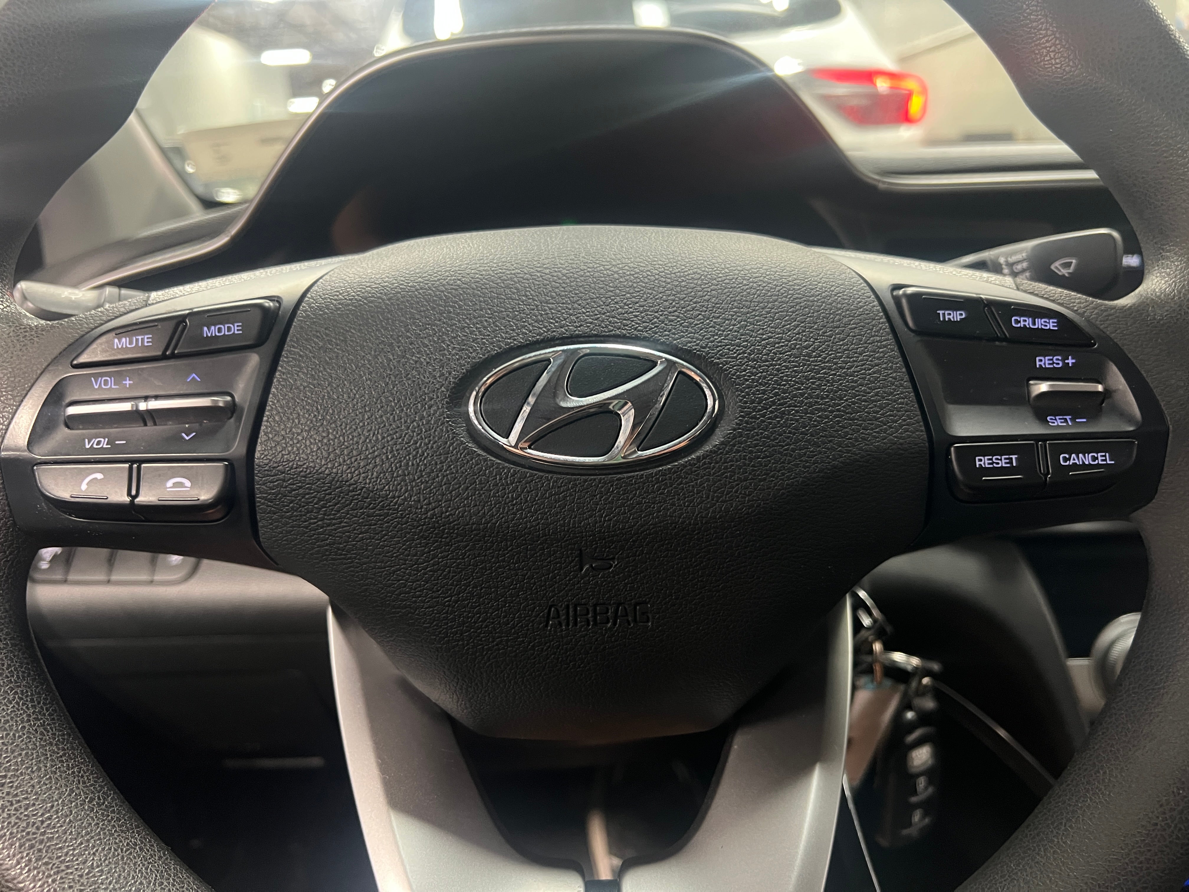 Thumbnail: 2019 Hyundai Elantra - 5