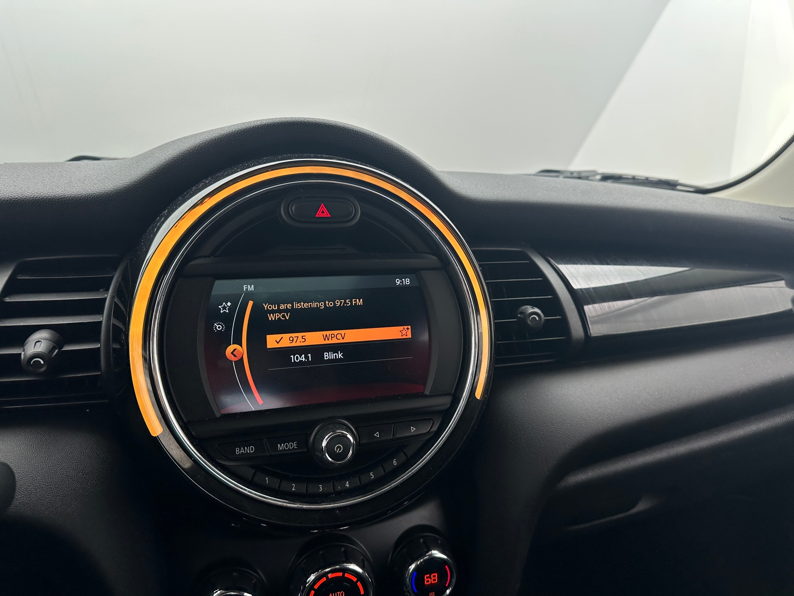 Thumbnail: 2019 MINI Cooper Hardtop - 3