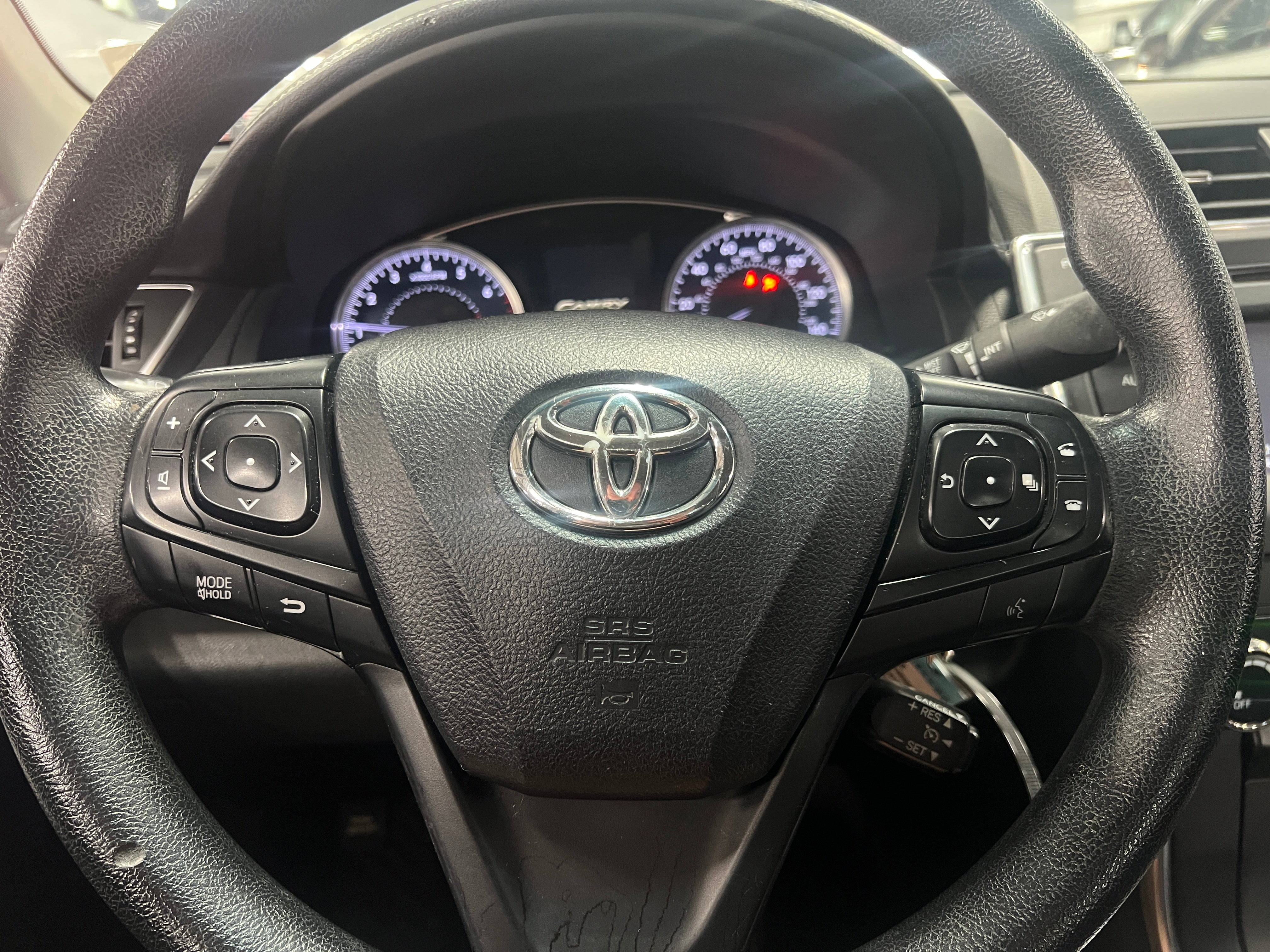 Thumbnail: 2016 Toyota Camry - 5