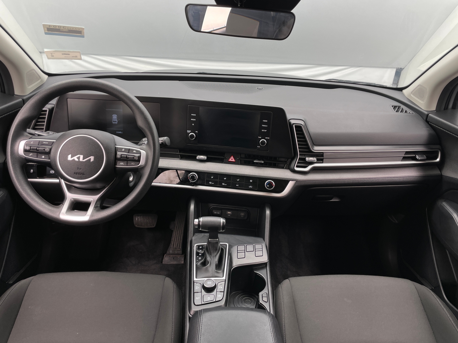 Thumbnail: 2024 Kia Sportage - 3