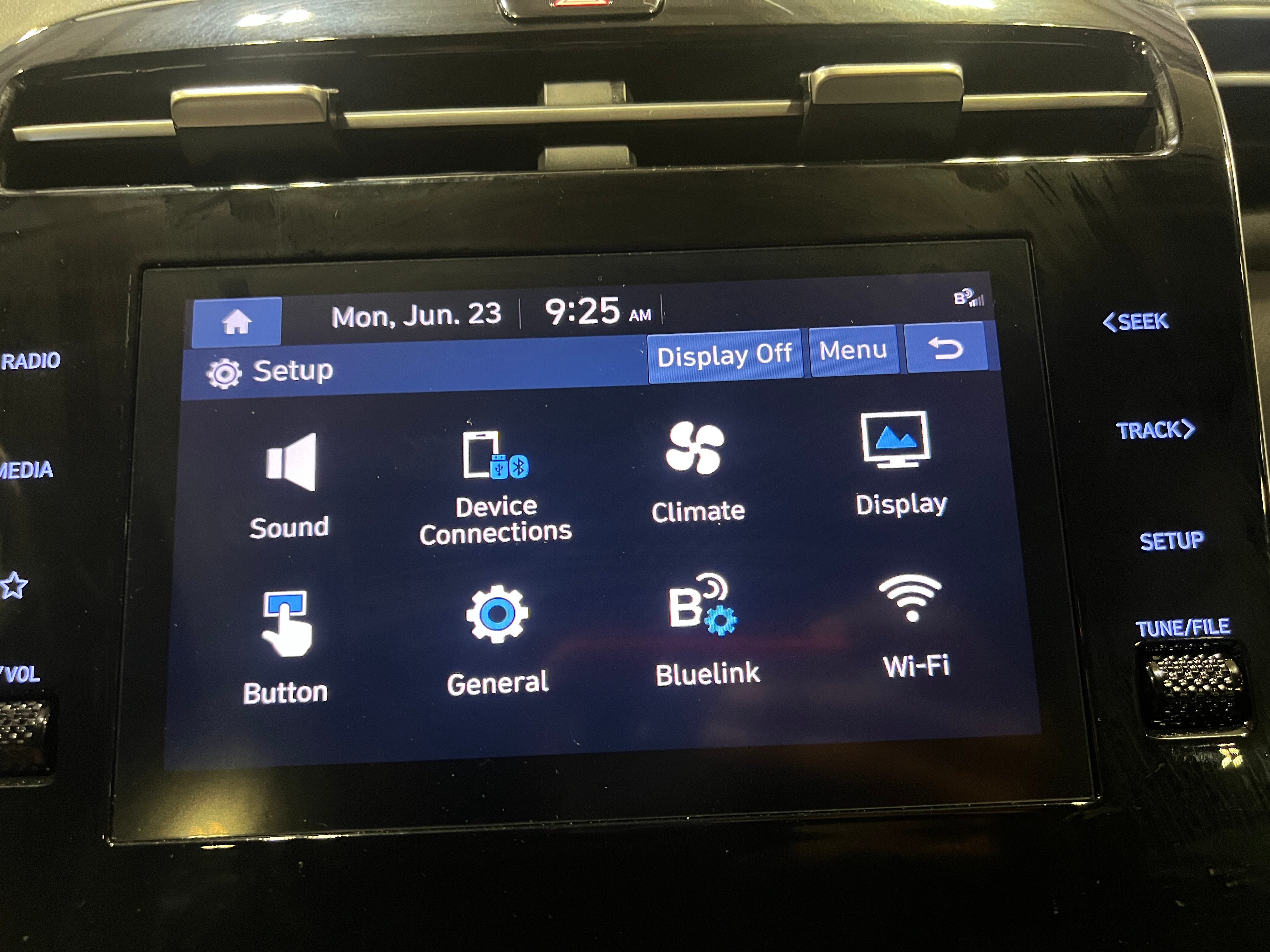 Thumbnail: 2022 Hyundai Tucson - 3
