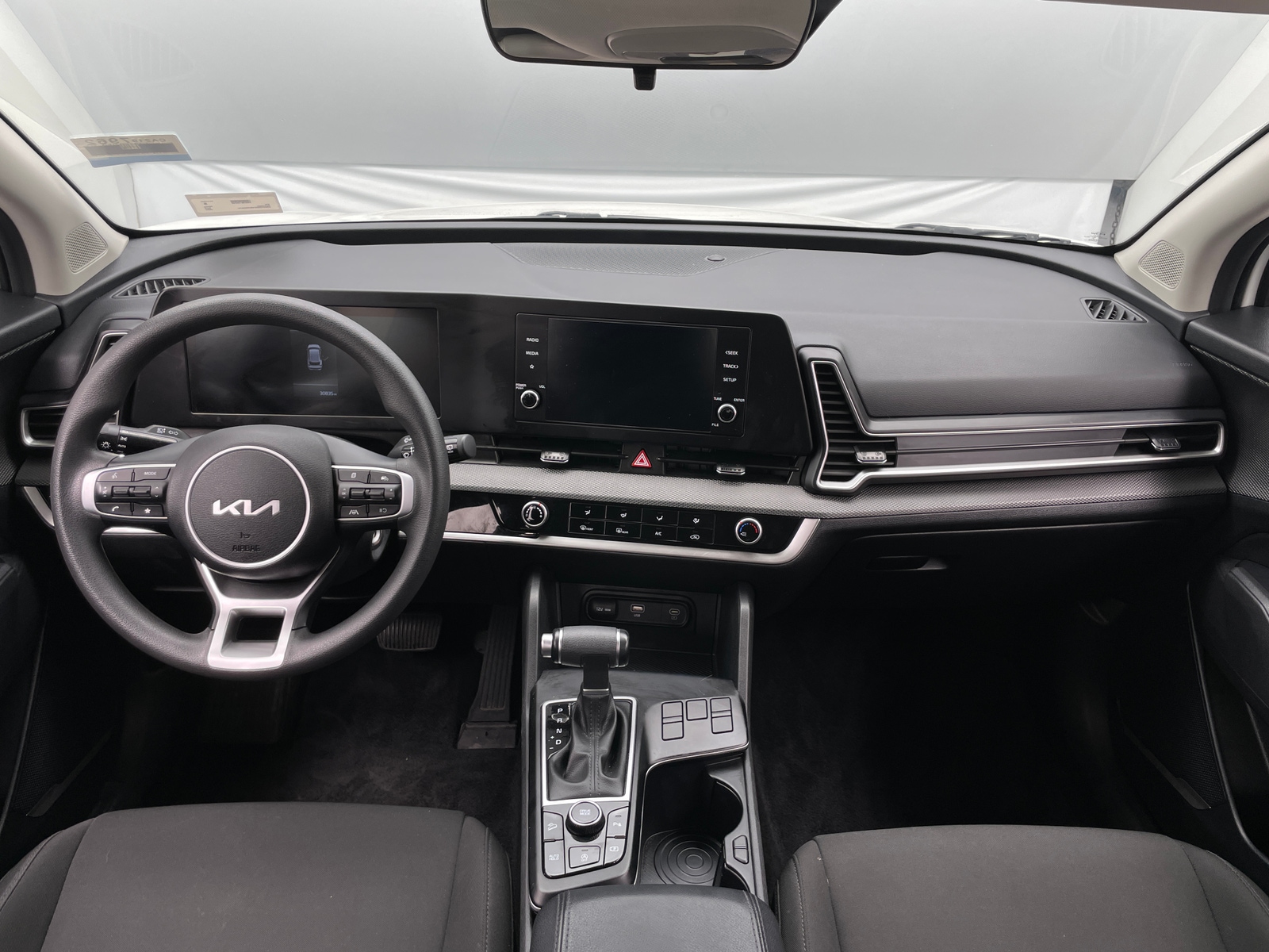 Thumbnail: 2024 Kia Sportage - 3