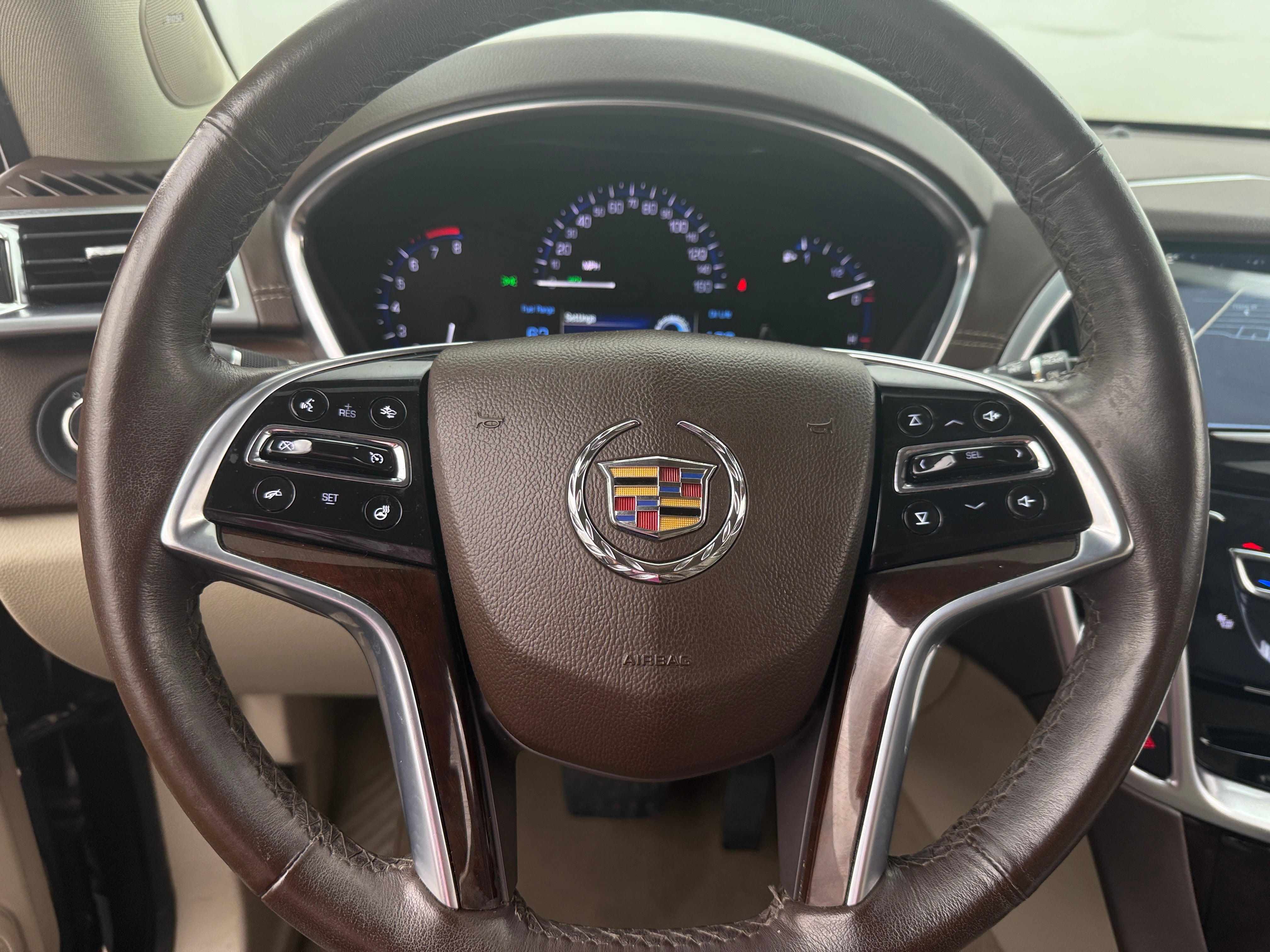 Thumbnail: 2015 Cadillac SRX - 4