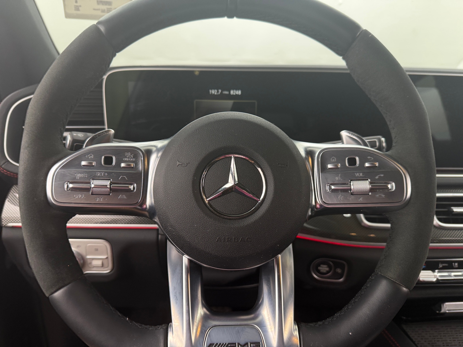 Thumbnail: 2023 Mercedes-Benz GLE - 4