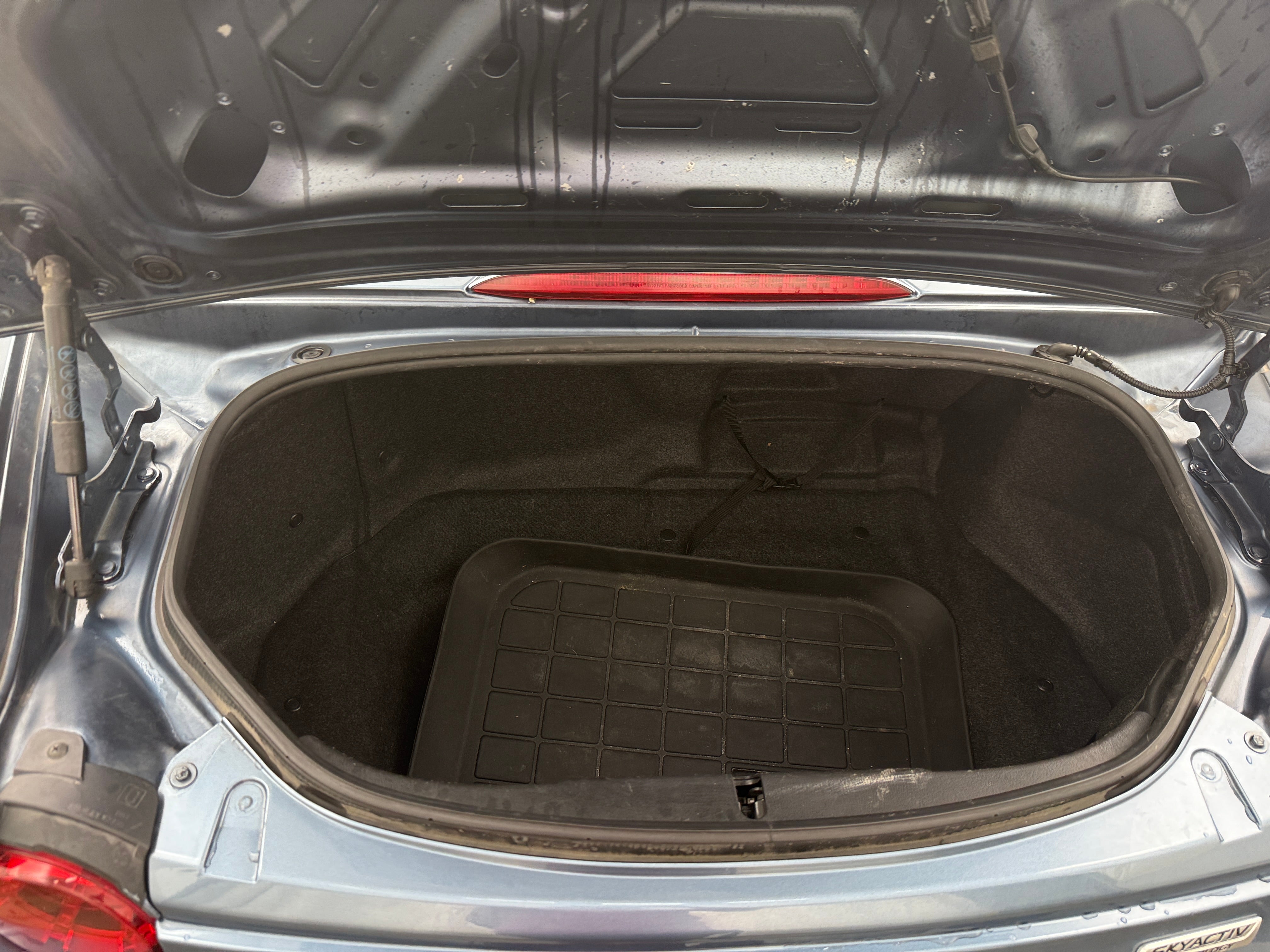 Thumbnail: 2016 Mazda MX-5 Miata - 5