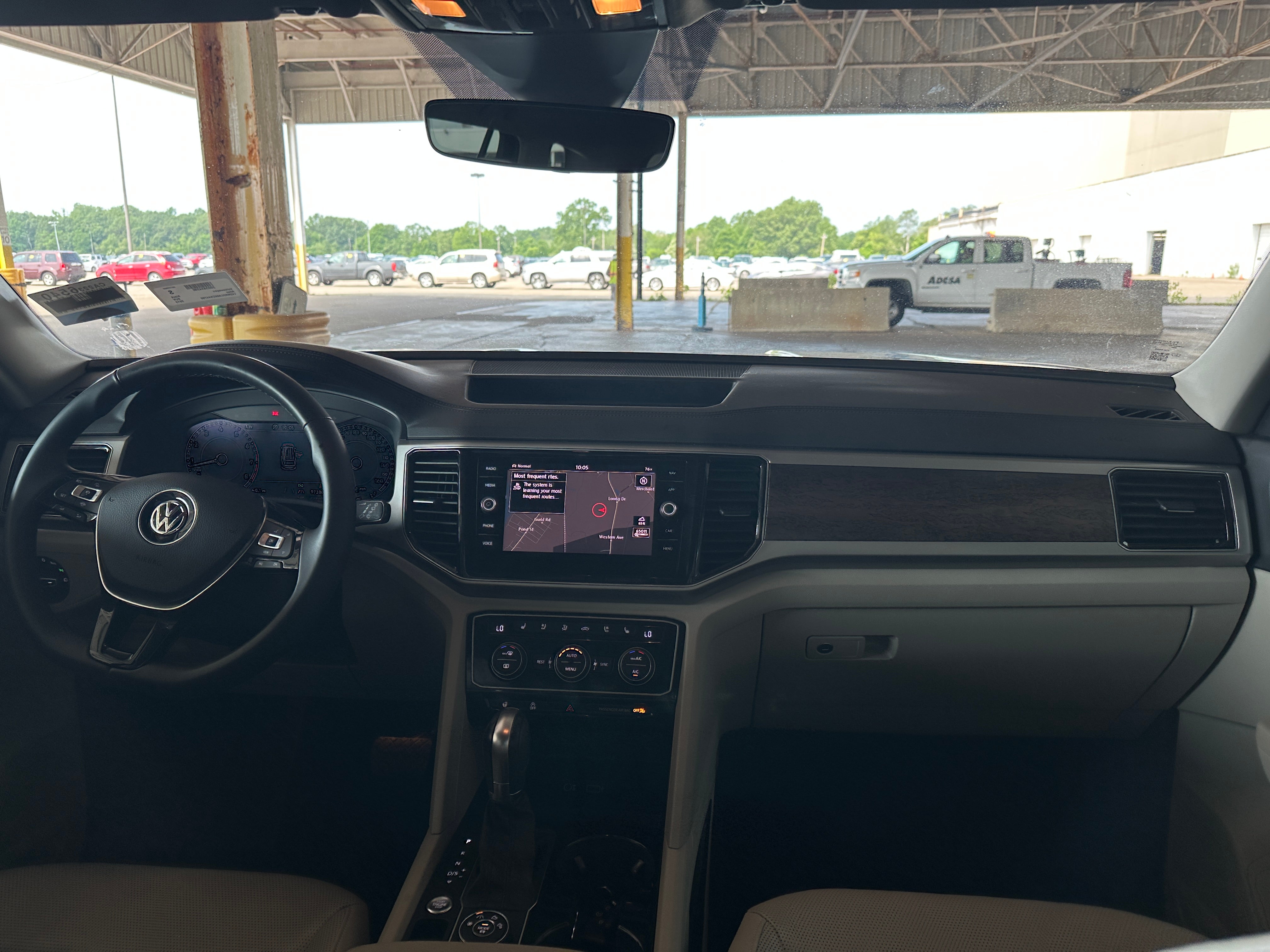 Thumbnail: 2019 Volkswagen Atlas - 2