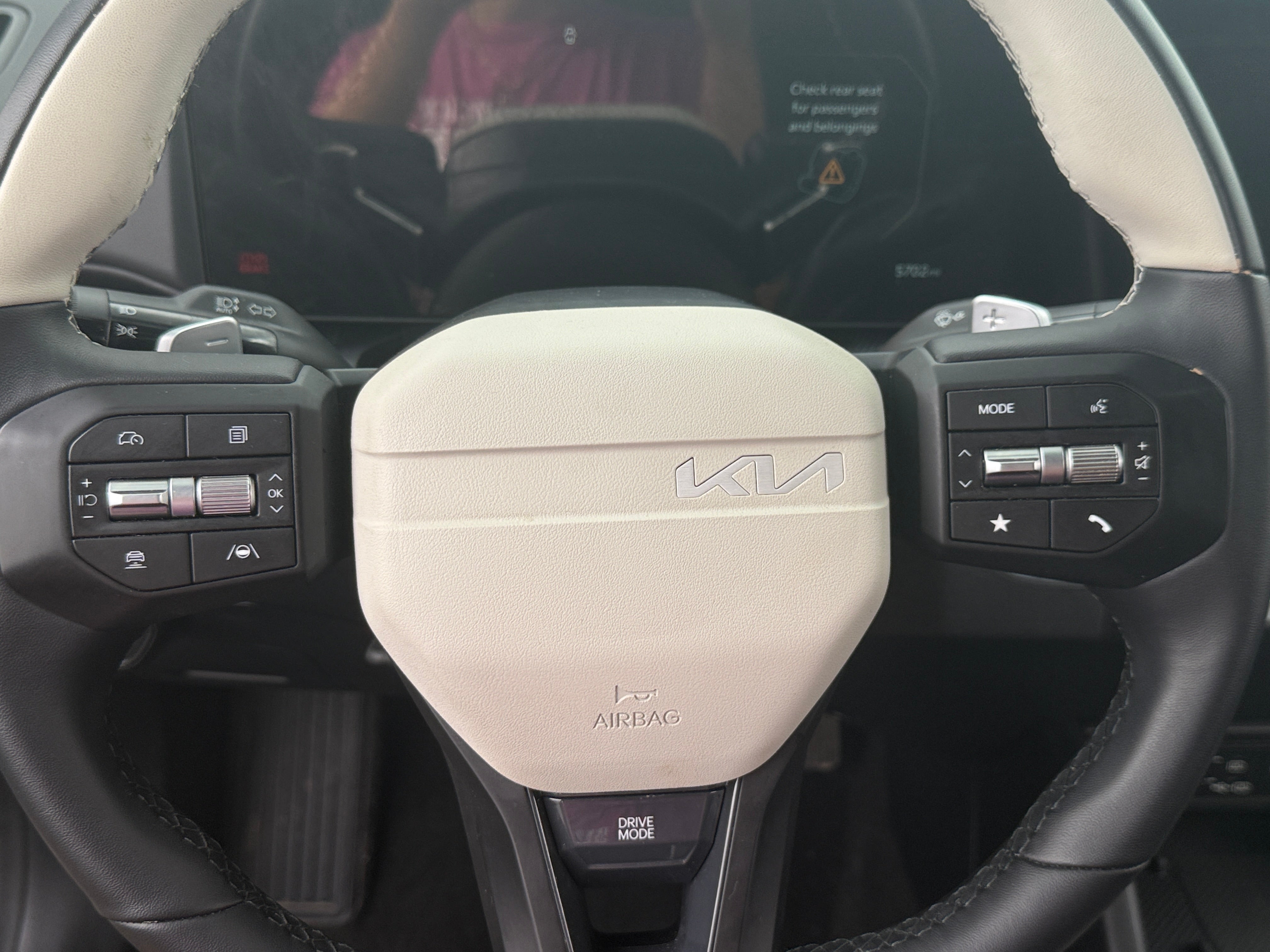 Thumbnail: 2025 Kia K4 - 5
