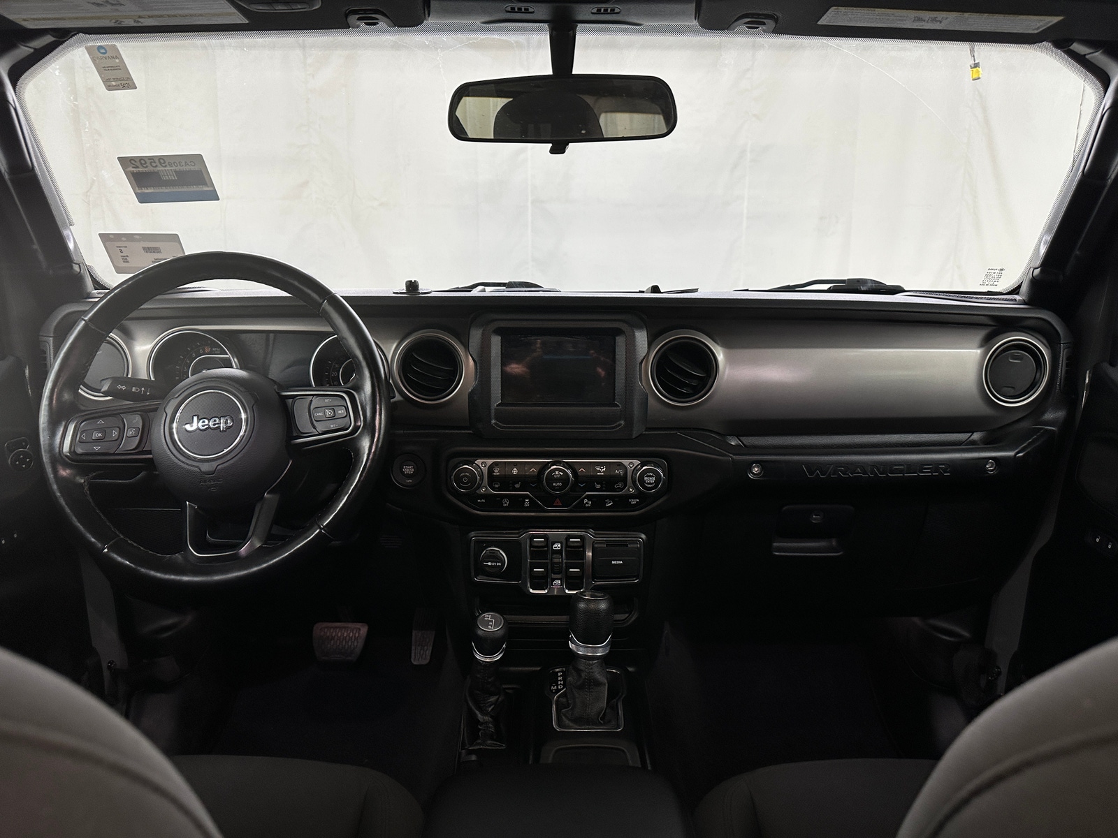 Thumbnail: 2020 Jeep Wrangler - 3