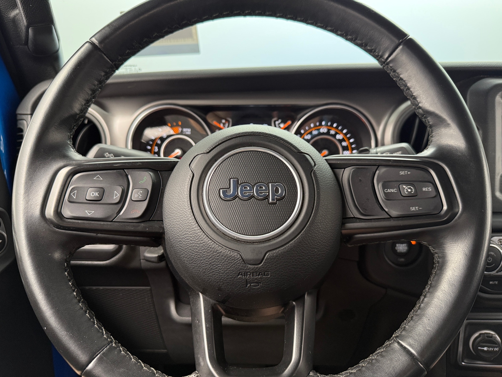 Thumbnail: 2022 Jeep Wrangler - 5