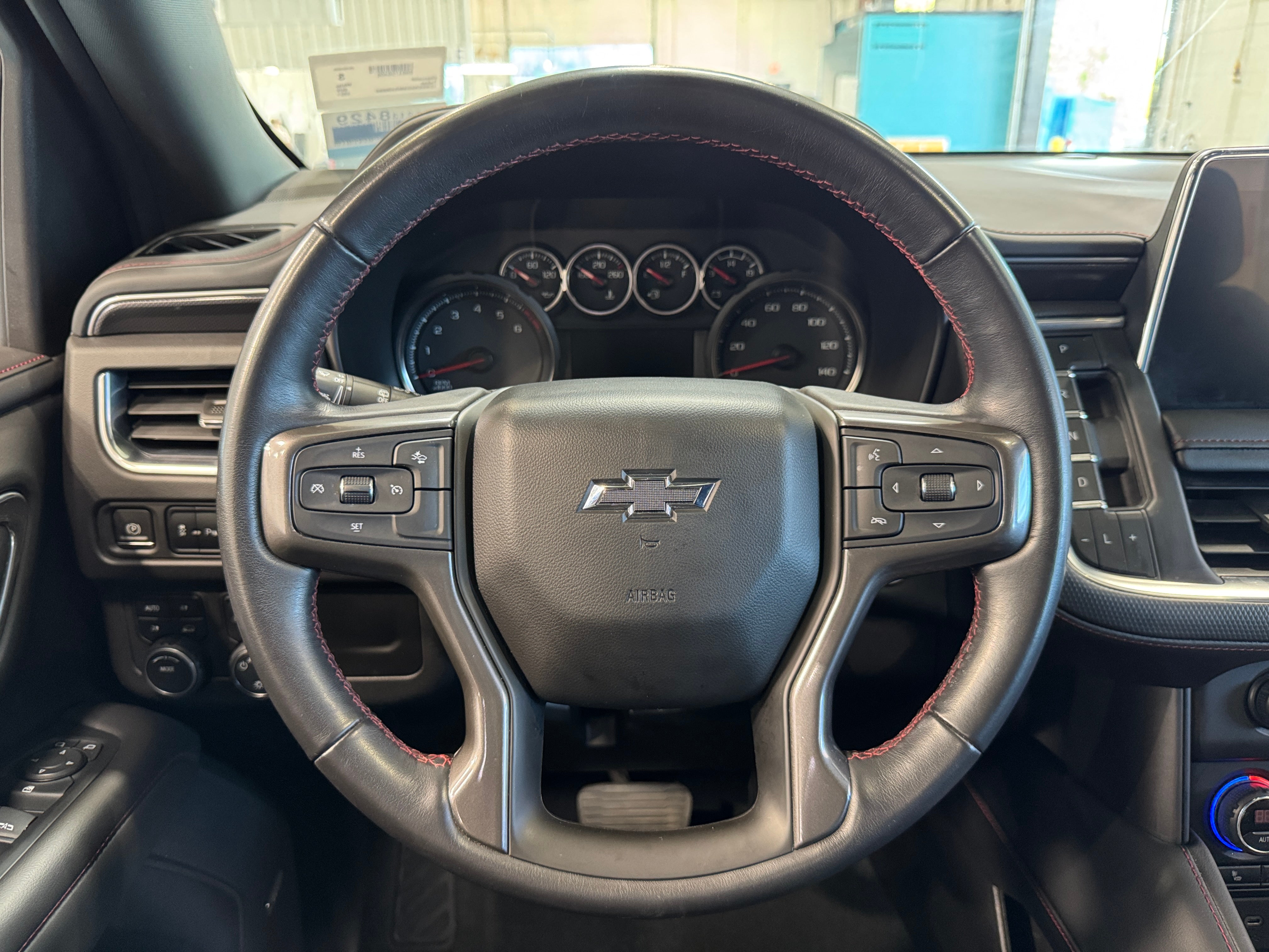Thumbnail: 2021 Chevrolet Tahoe - 4