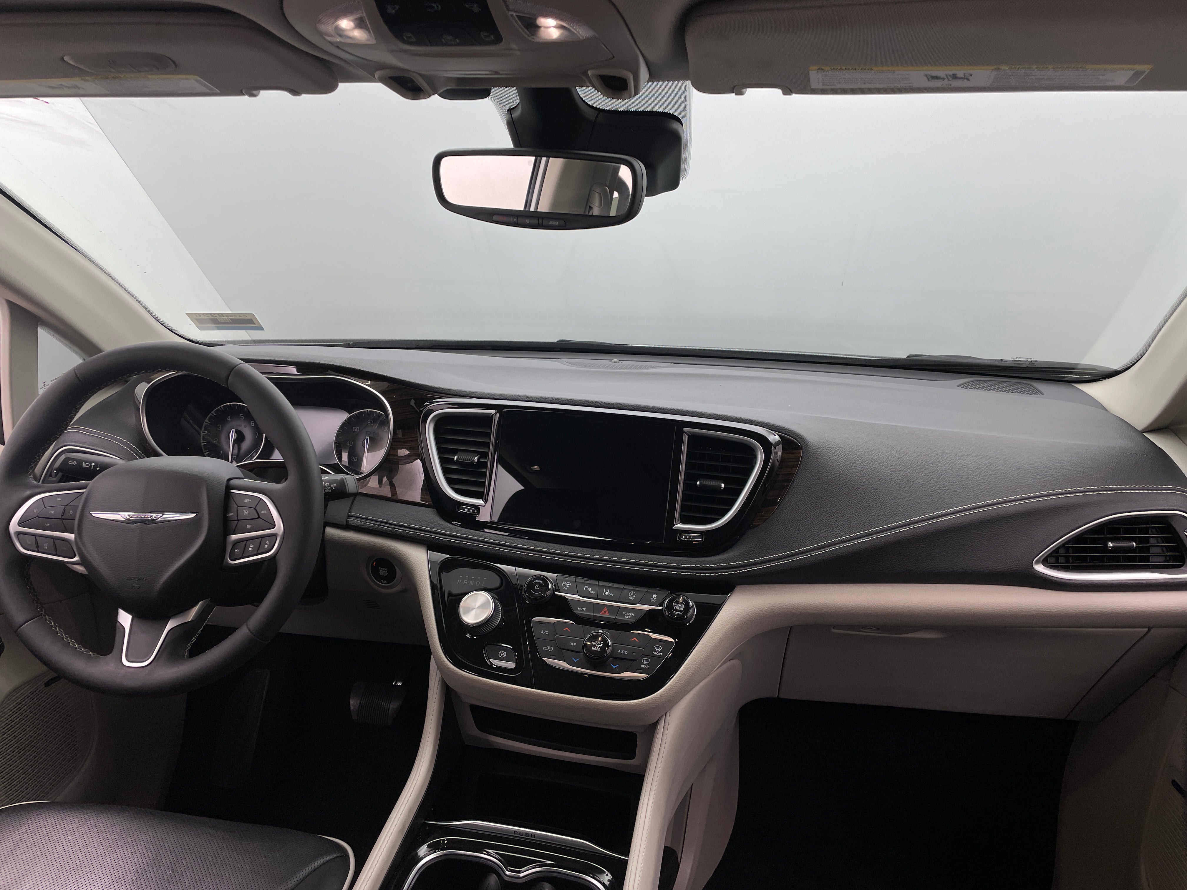 Thumbnail: 2022 Chrysler Pacifica - 2