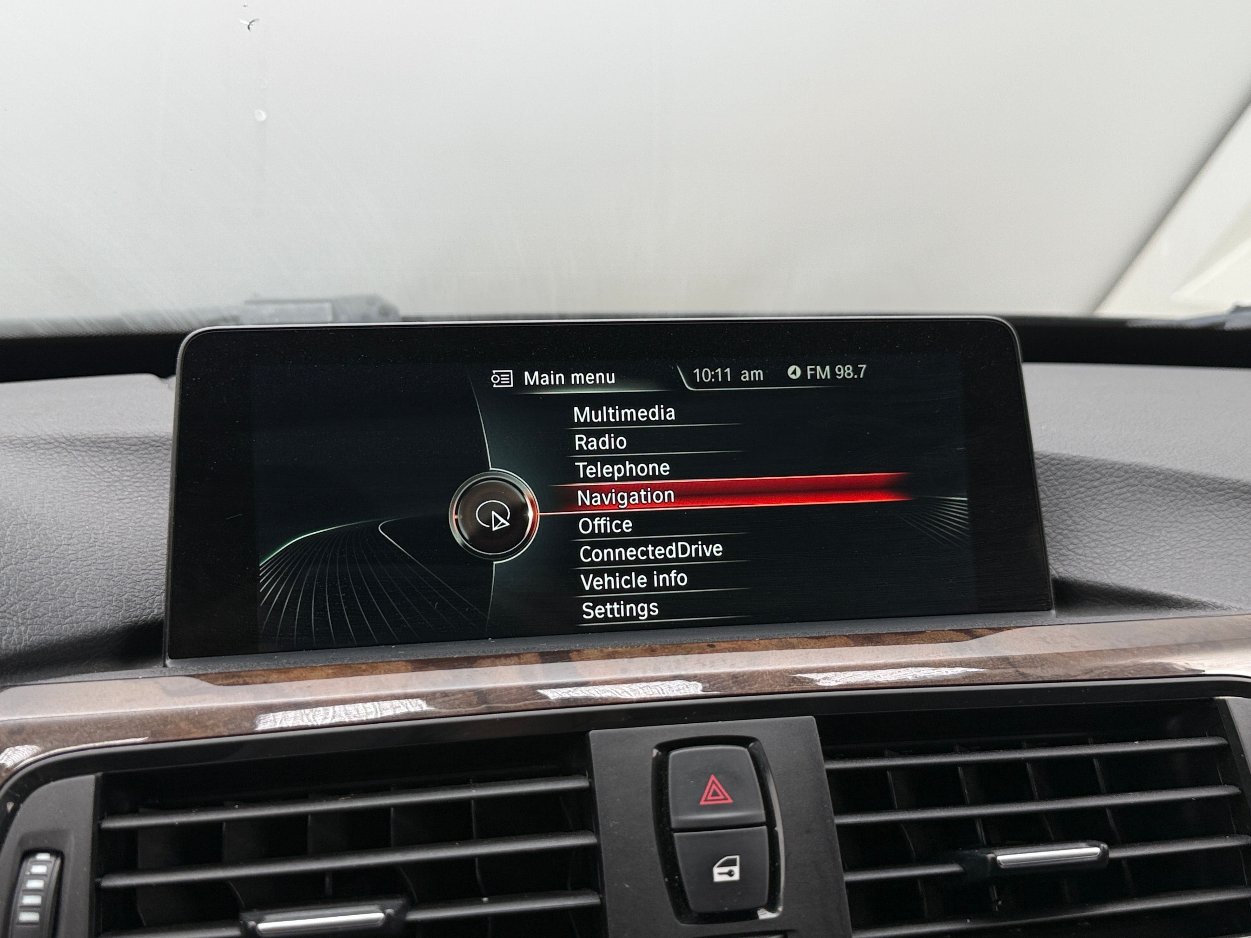 Thumbnail: 2016 BMW 3 Series - 3