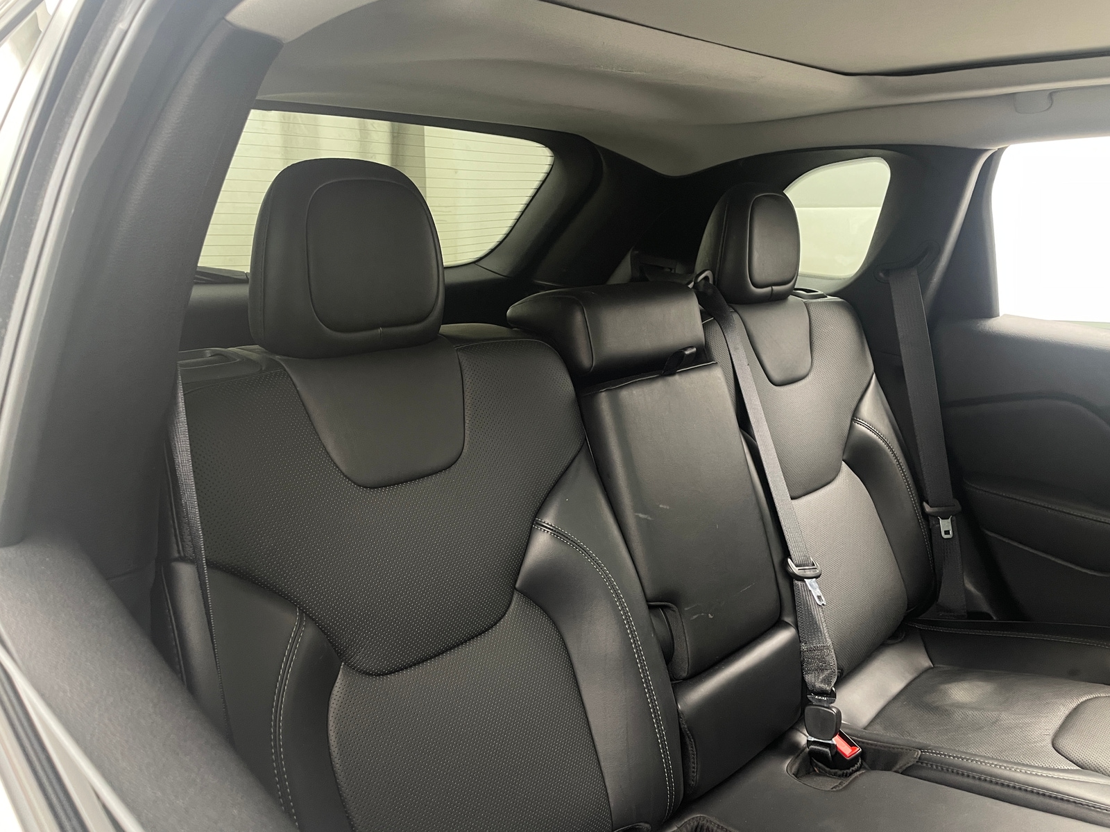 Thumbnail: 2021 Jeep Cherokee - 5