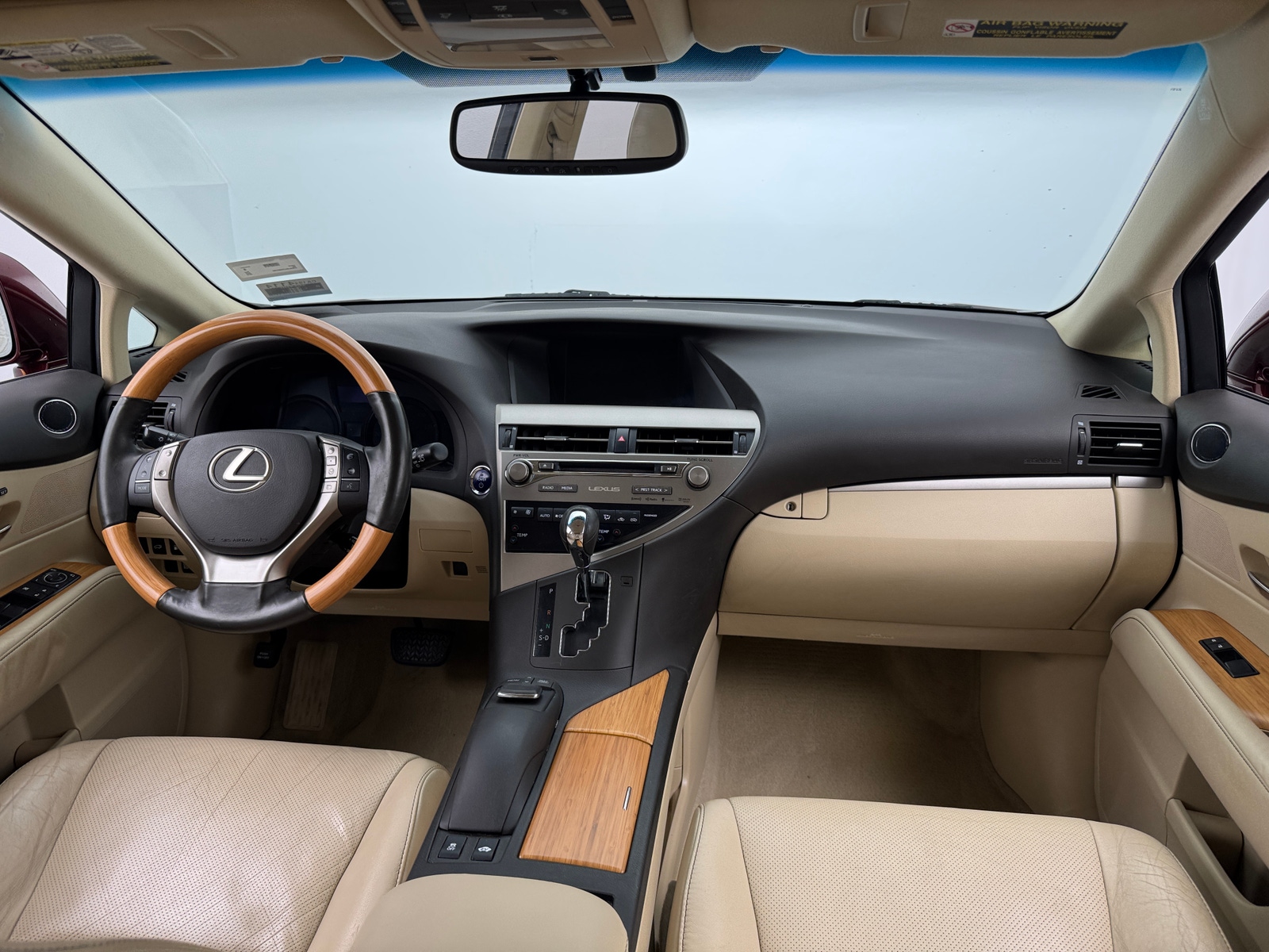 Thumbnail: 2015 Lexus RX - 2