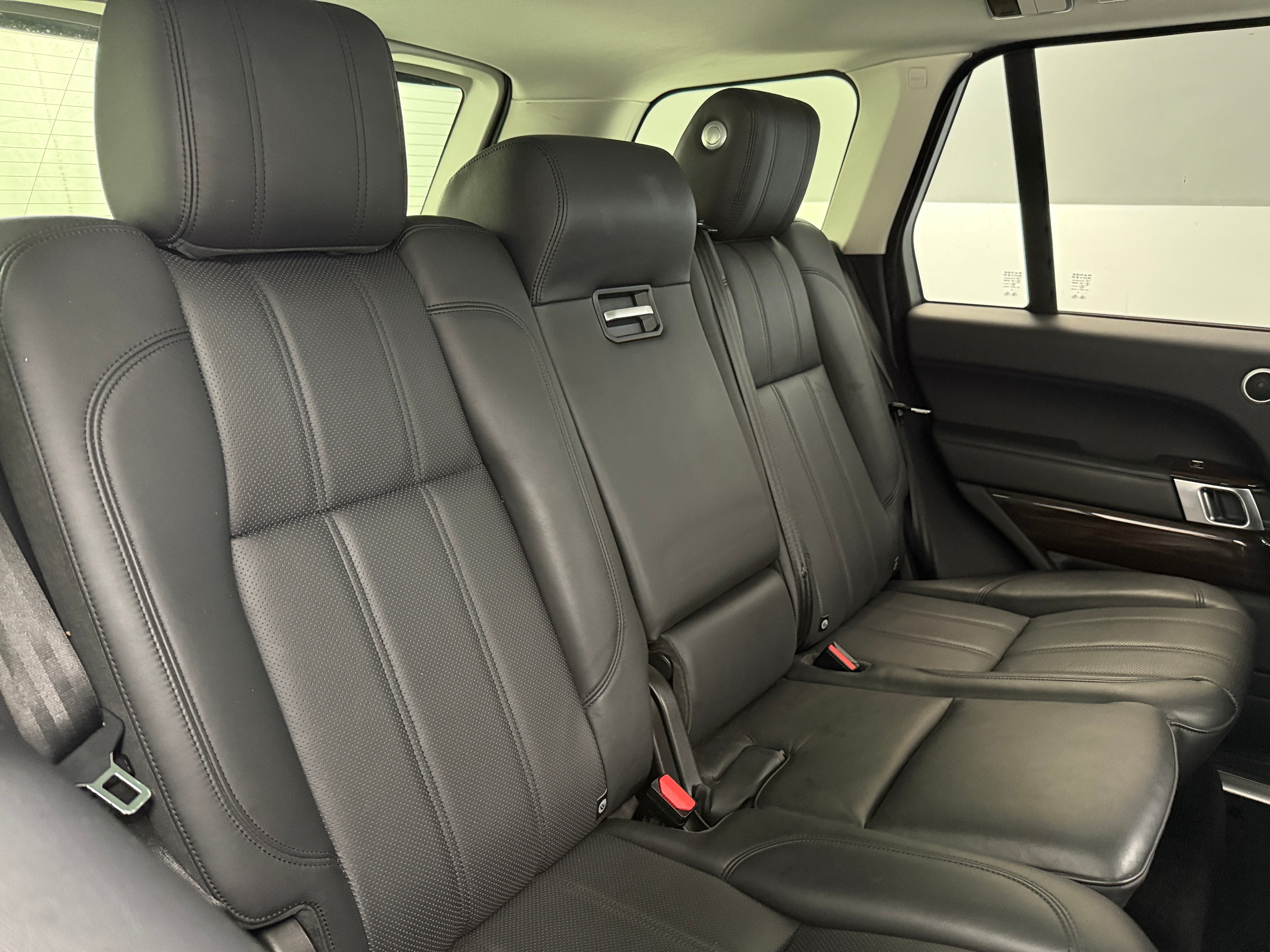 Thumbnail: 2016 Land Rover Range Rover - 5