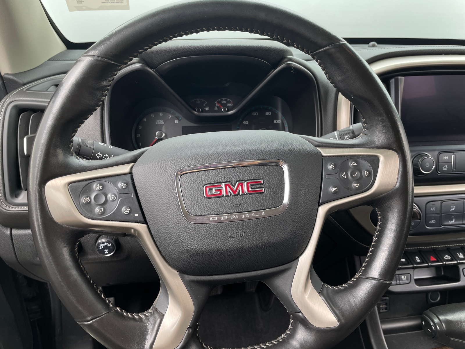 Thumbnail: 2020 GMC Canyon - 4