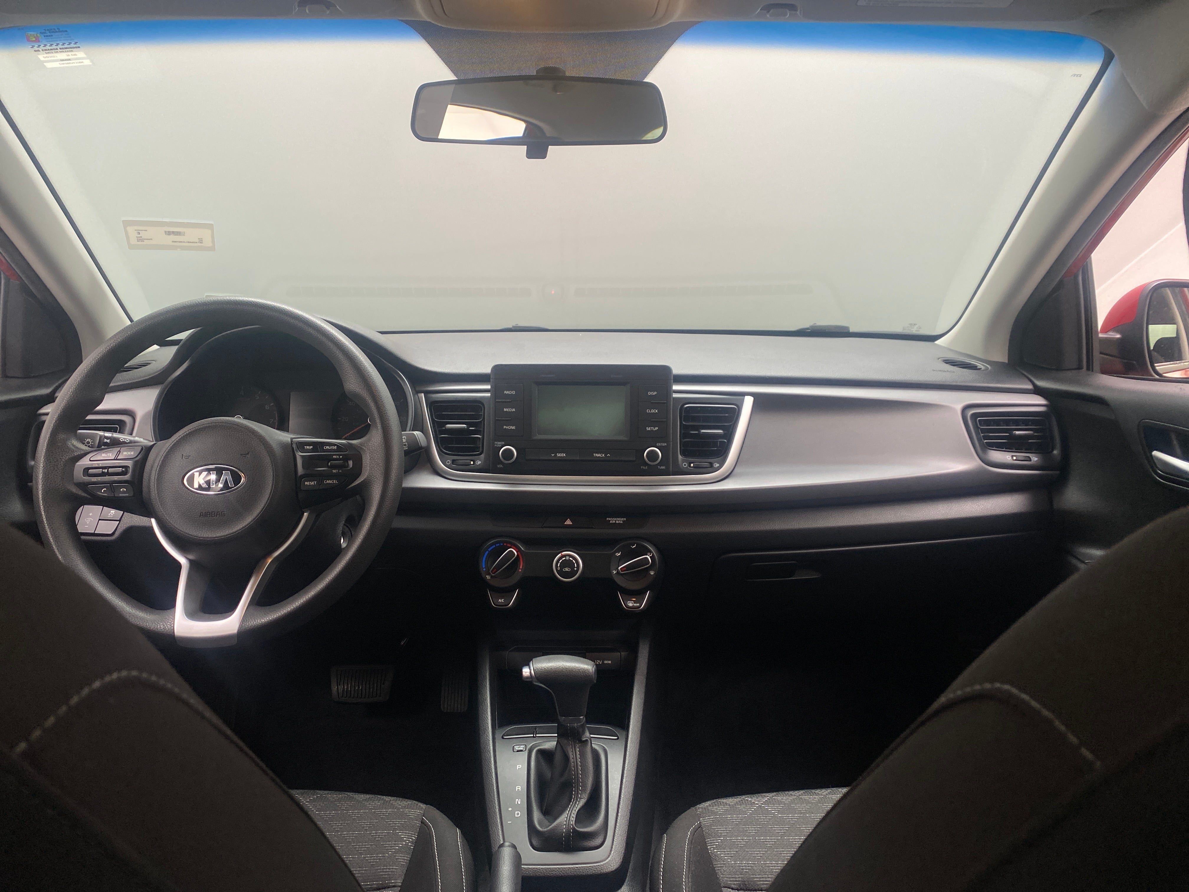 Thumbnail: 2018 Kia Rio - 3