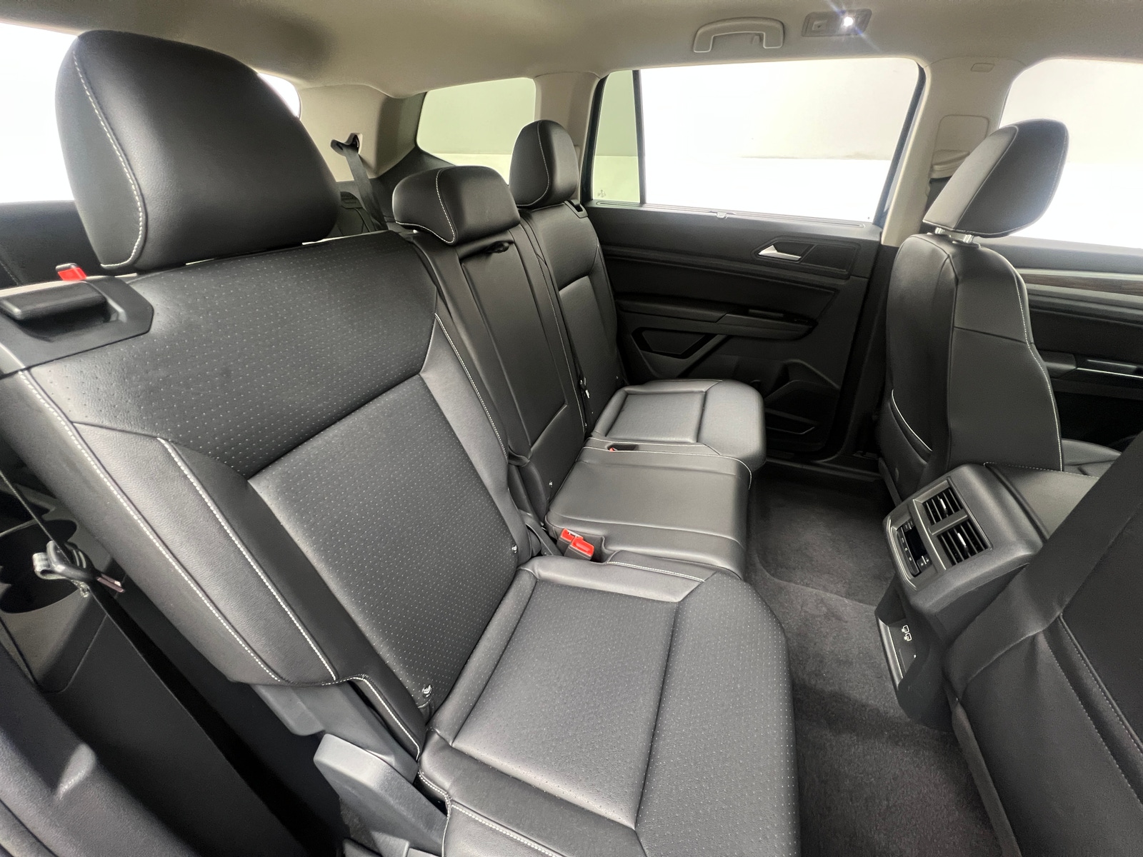 Thumbnail: 2021 Volkswagen Atlas - 5
