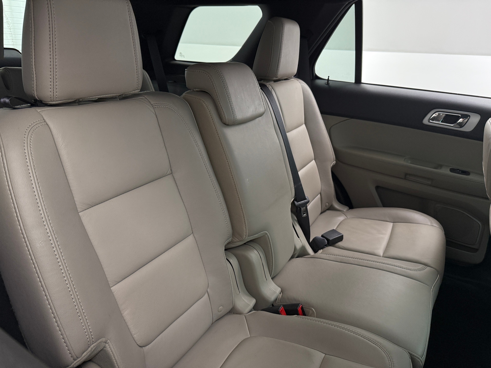 Thumbnail: 2014 Ford Explorer - 6