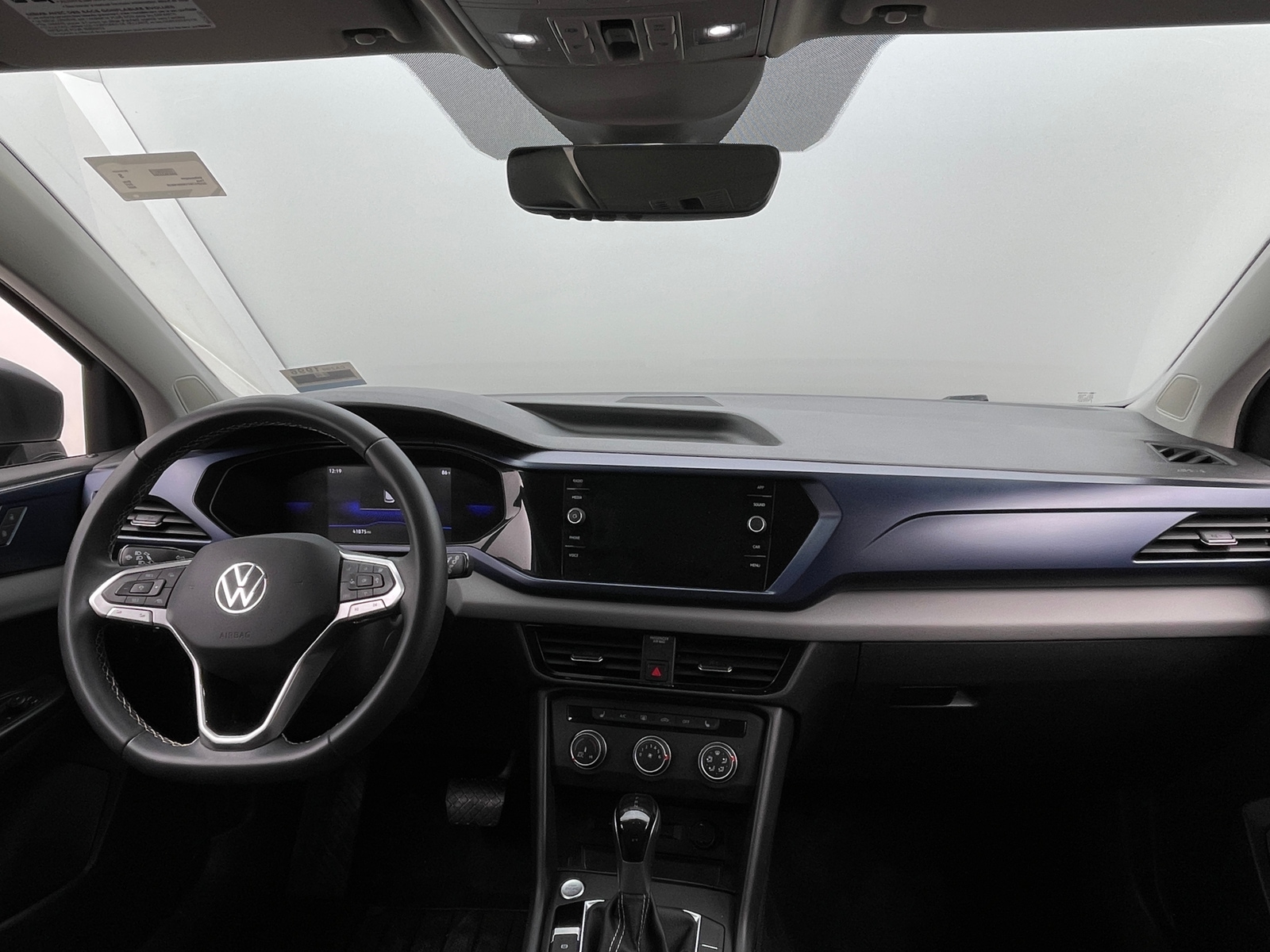 Thumbnail: 2022 Volkswagen Taos - 2